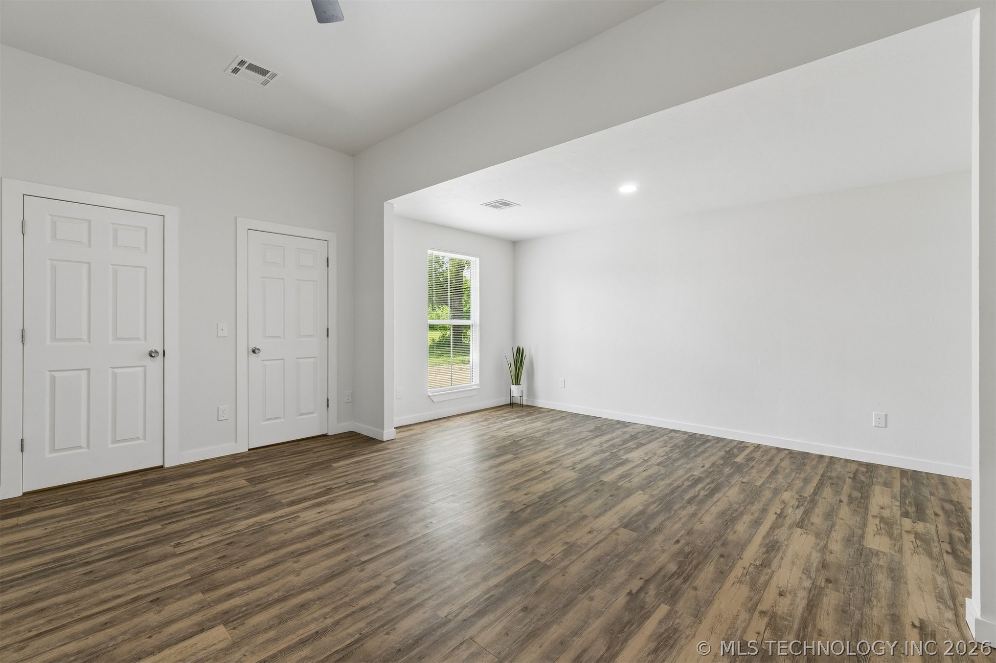 1427 S Little Avenue Cushing OK 74023