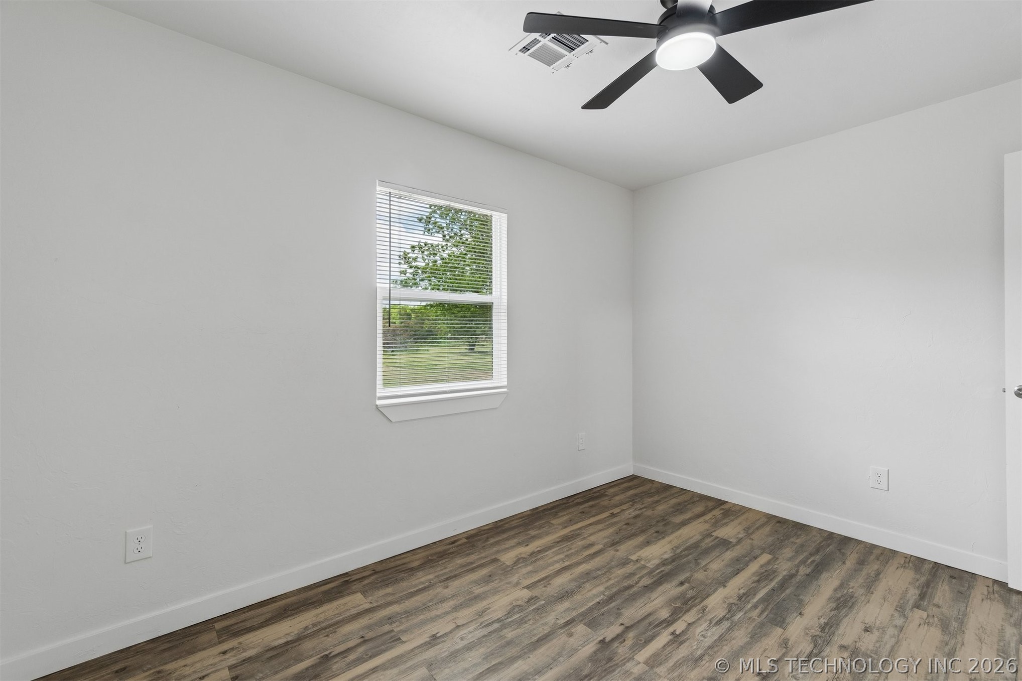 1427 S Little Avenue Cushing OK 74023