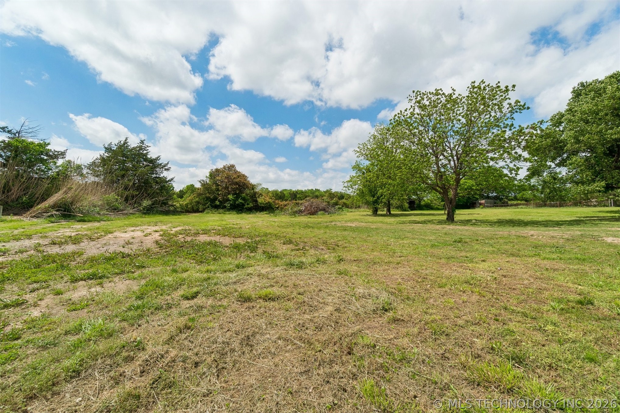 1427 S Little Avenue Cushing OK 74023
