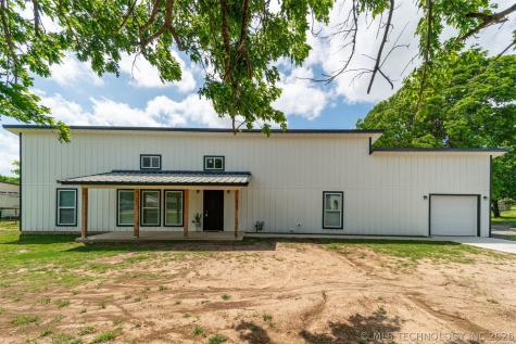 1427 S Little Avenue Cushing OK 74023