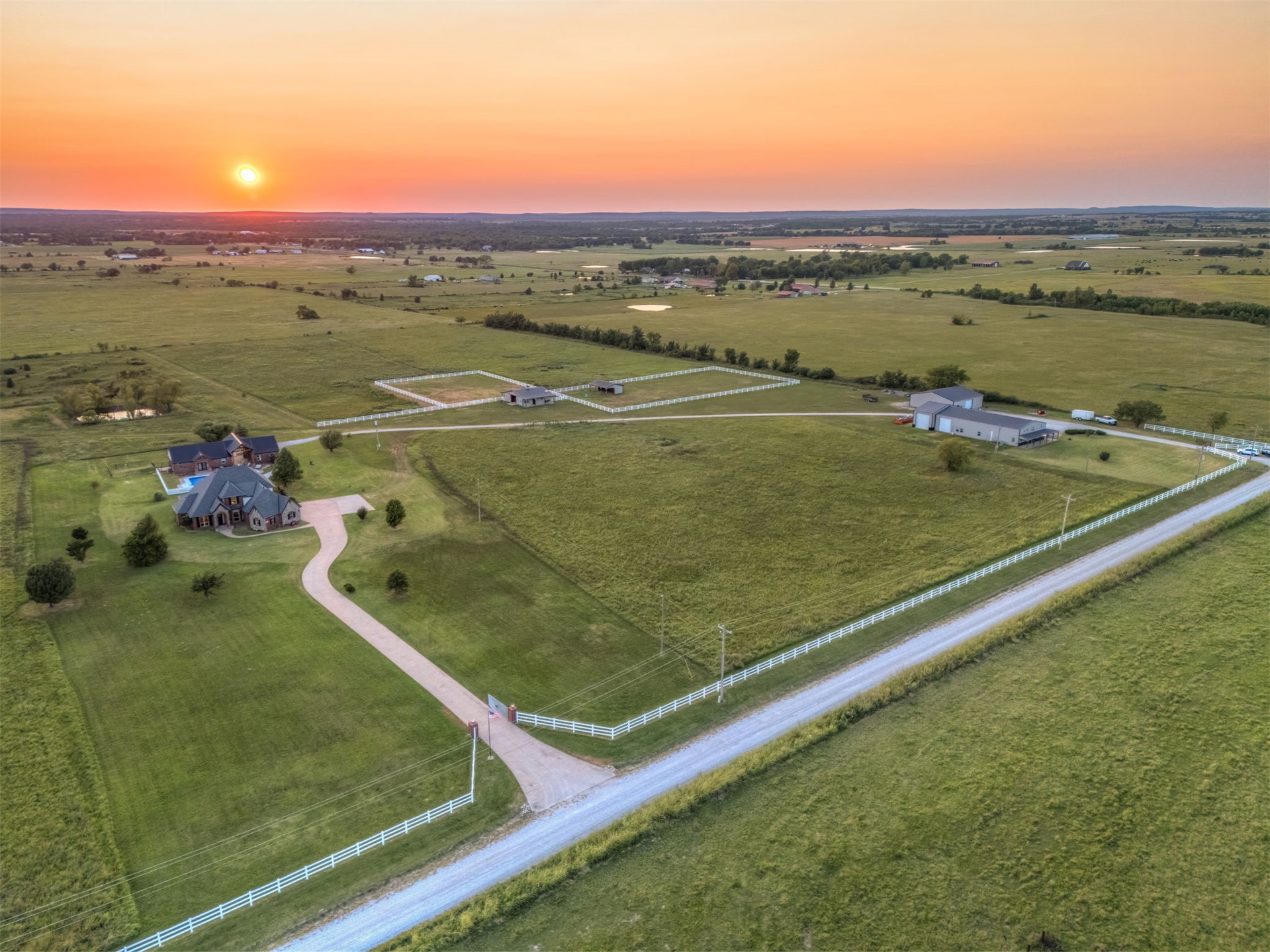 16727 N 300 Road Morris OK 74445