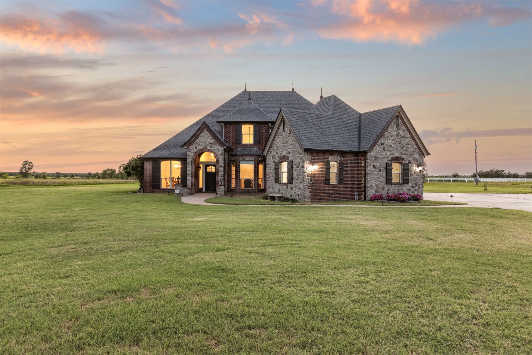 16727 N 300 Road Morris OK 74445