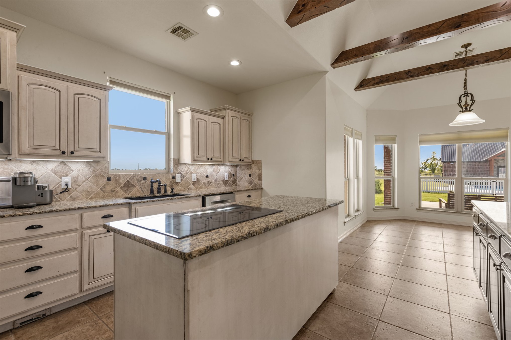 16727 N 300 Road Morris OK 74445