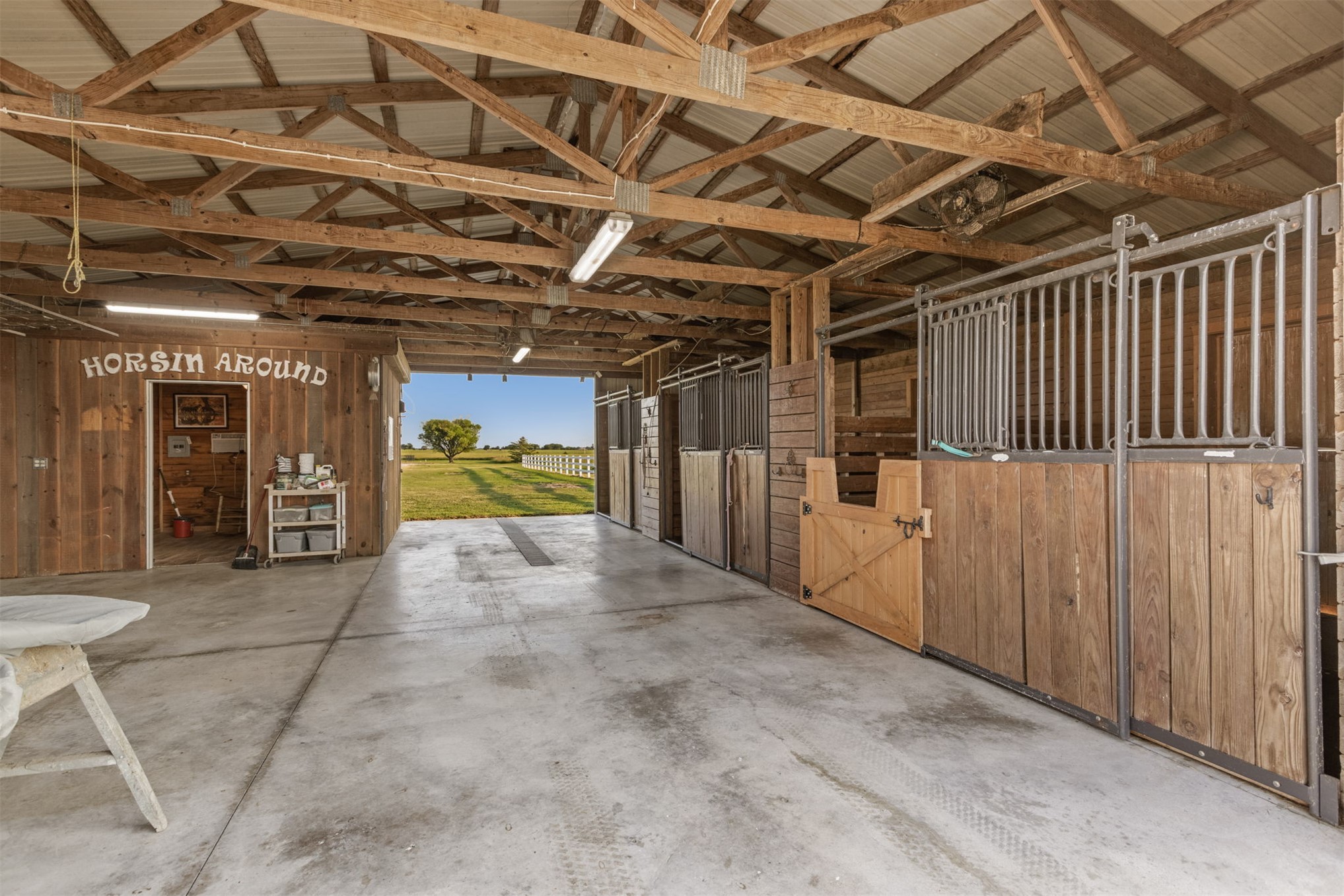16727 N 300 Road Morris OK 74445