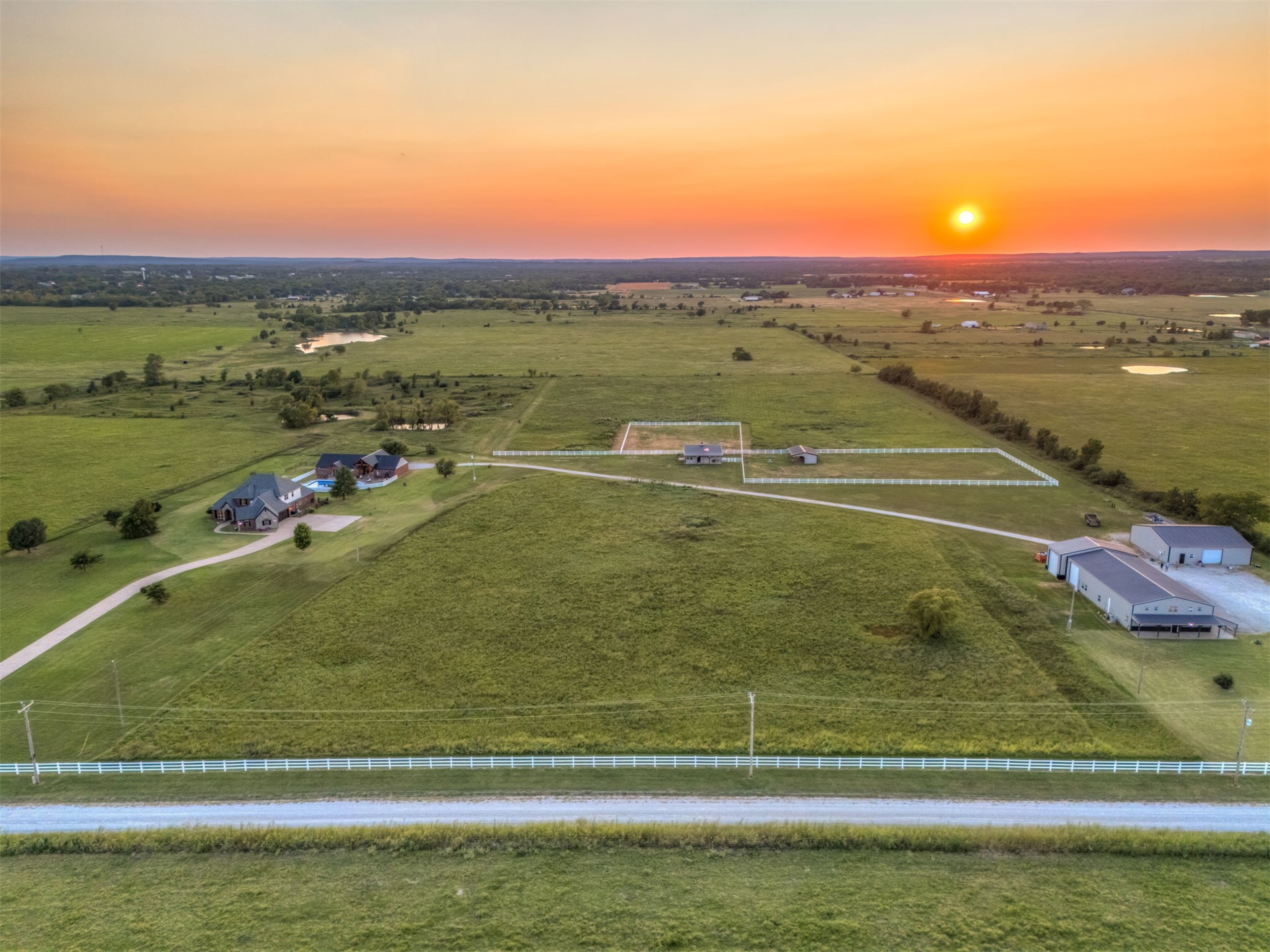 16727 N 300 Road Morris OK 74445