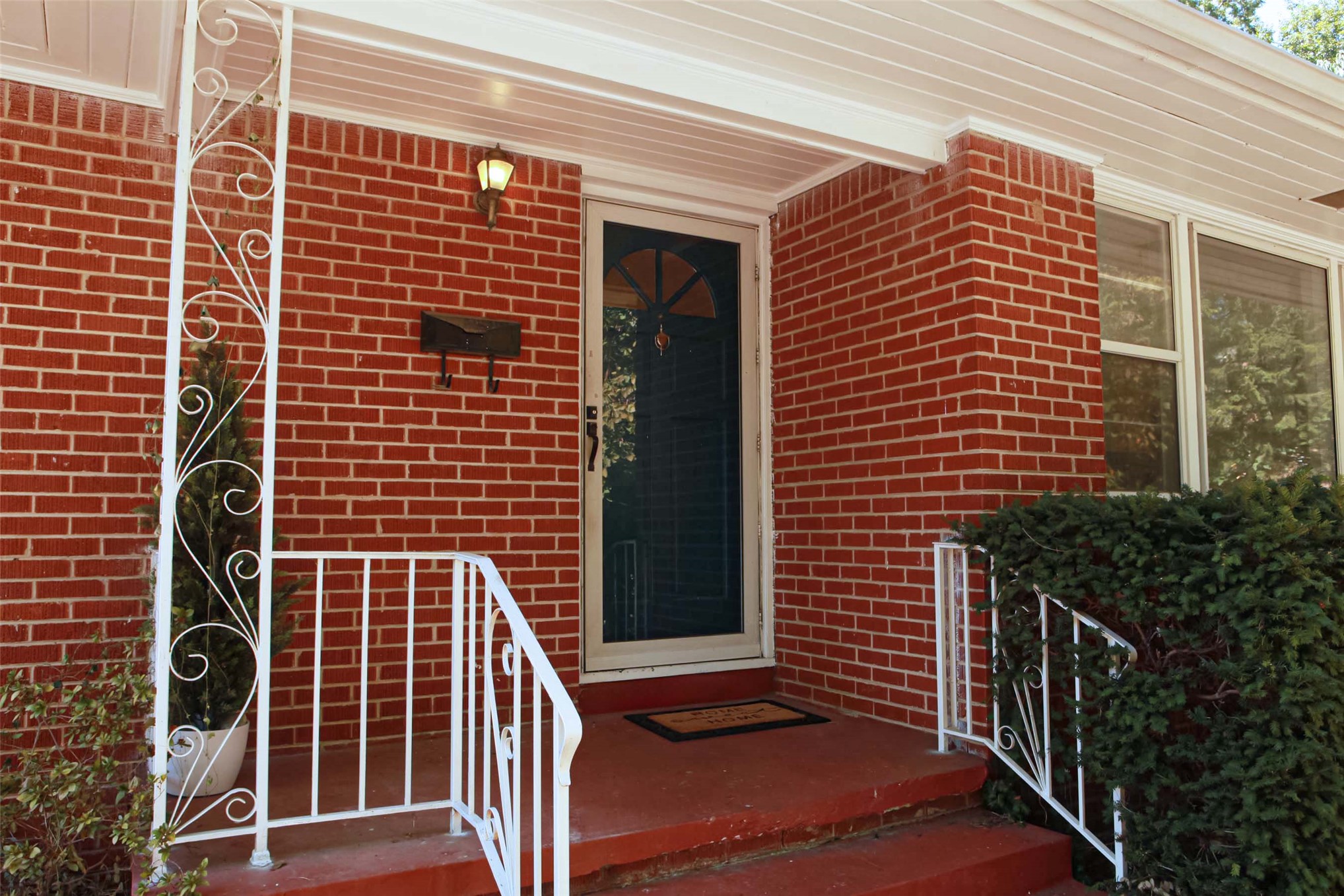5312 E 3rd Street Tulsa OK 74112