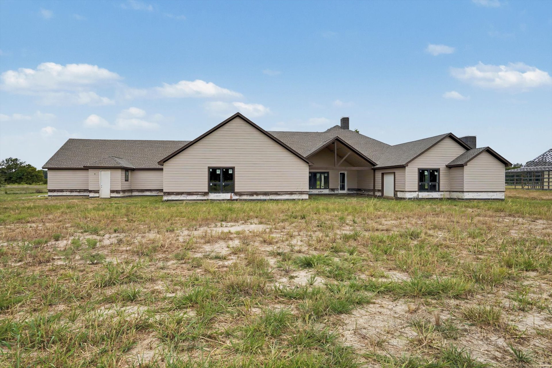 7703 E 211th Street S Mounds OK 74047