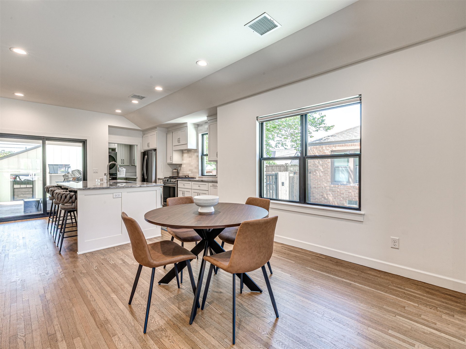 1540 S Columbia Place Tulsa OK 74104