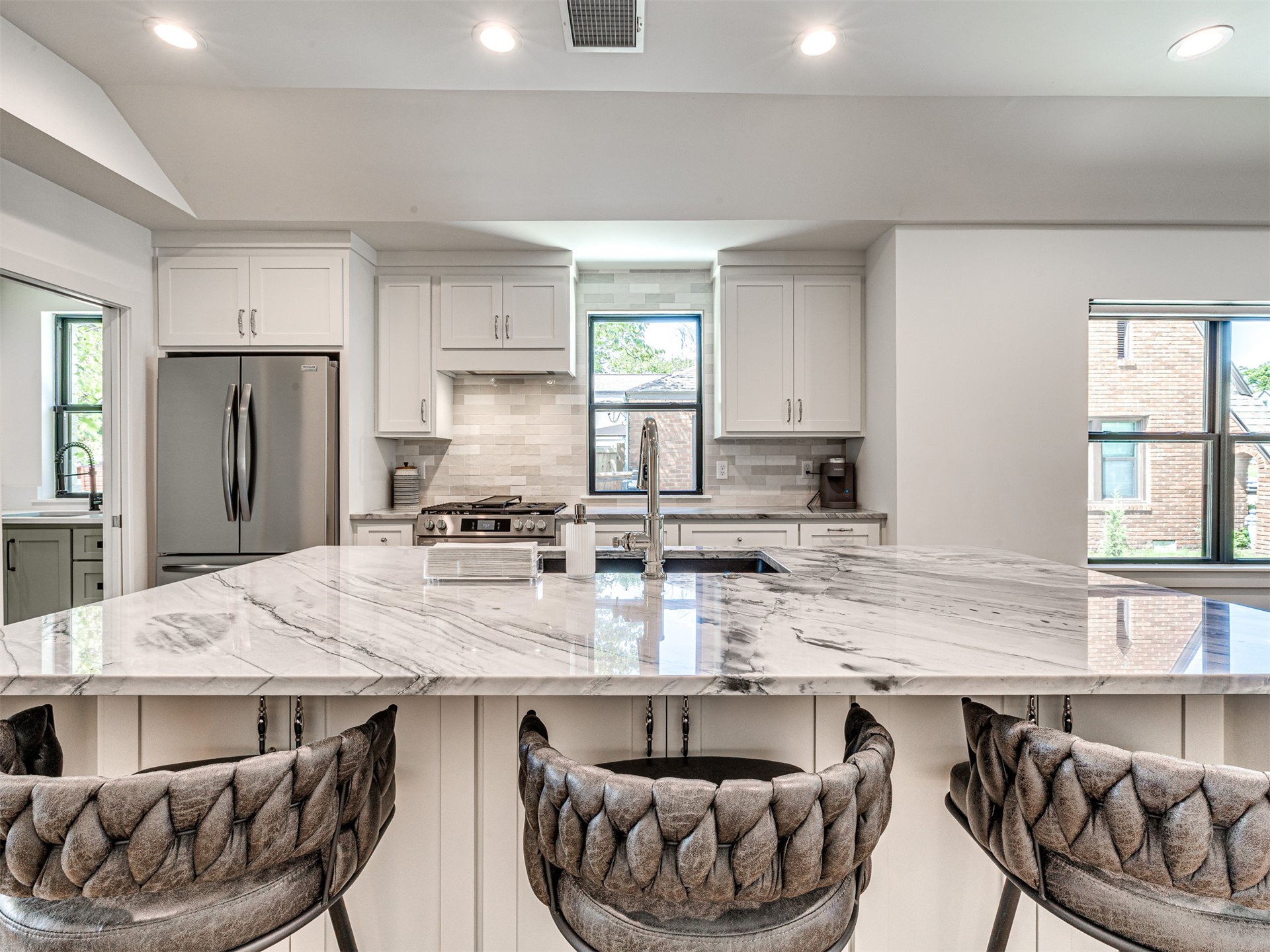 1540 S Columbia Place Tulsa OK 74104
