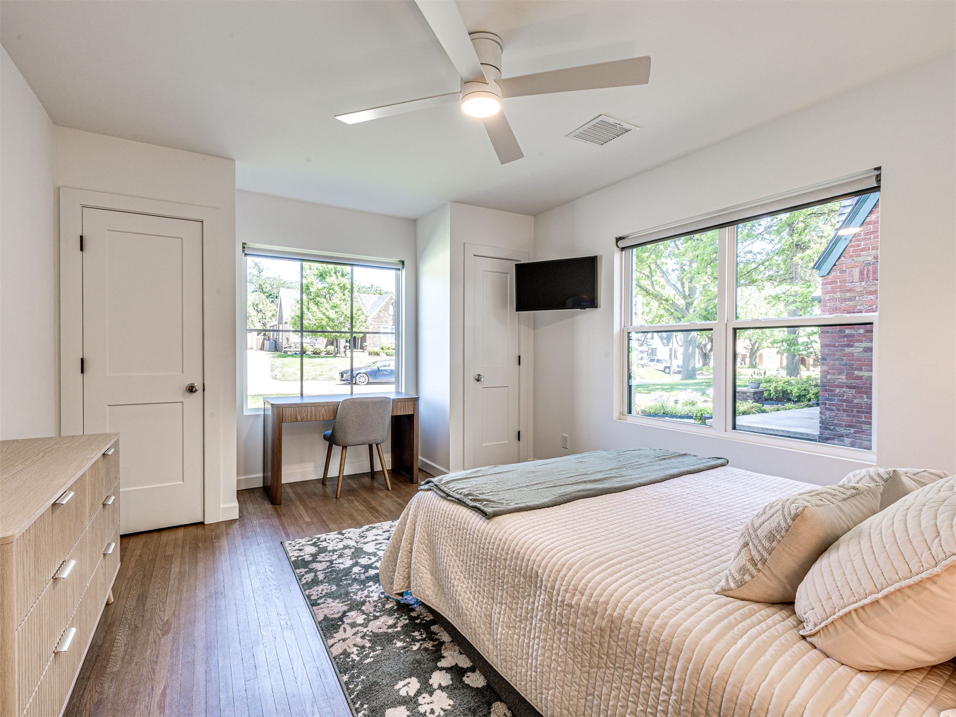 1540 S Columbia Place Tulsa OK 74104
