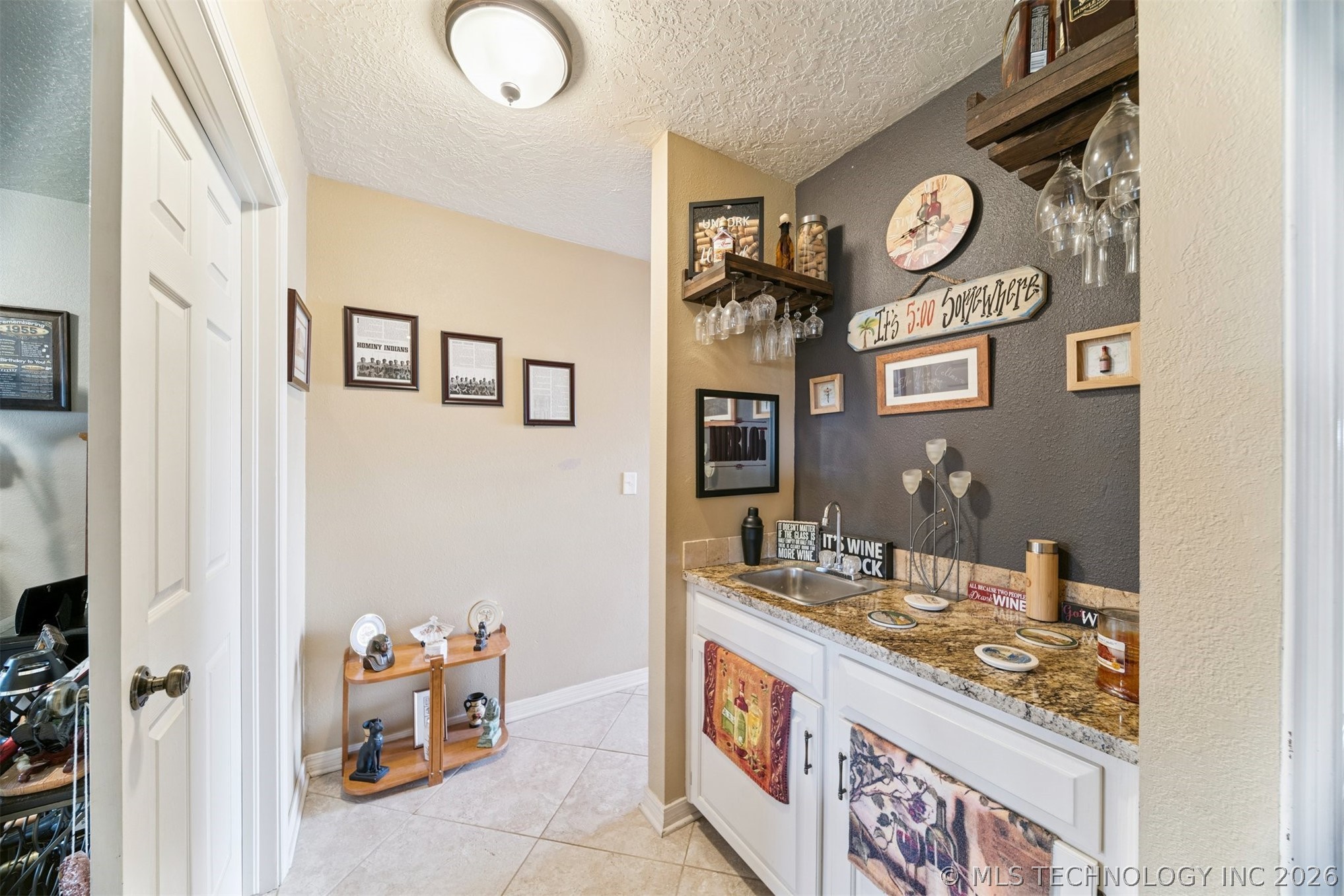 1401 W Albuquerque Street Broken Arrow OK 74011