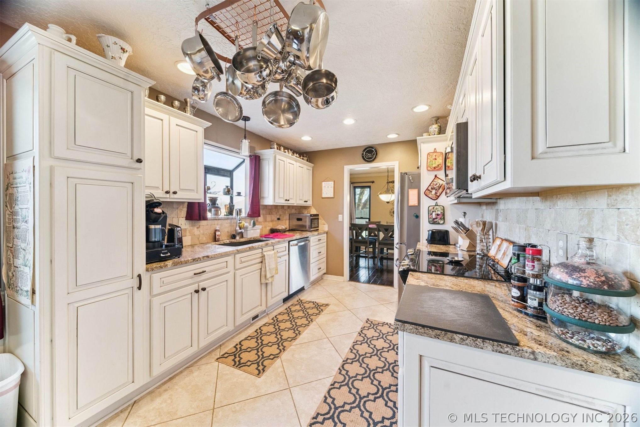 1401 W Albuquerque Street Broken Arrow OK 74011