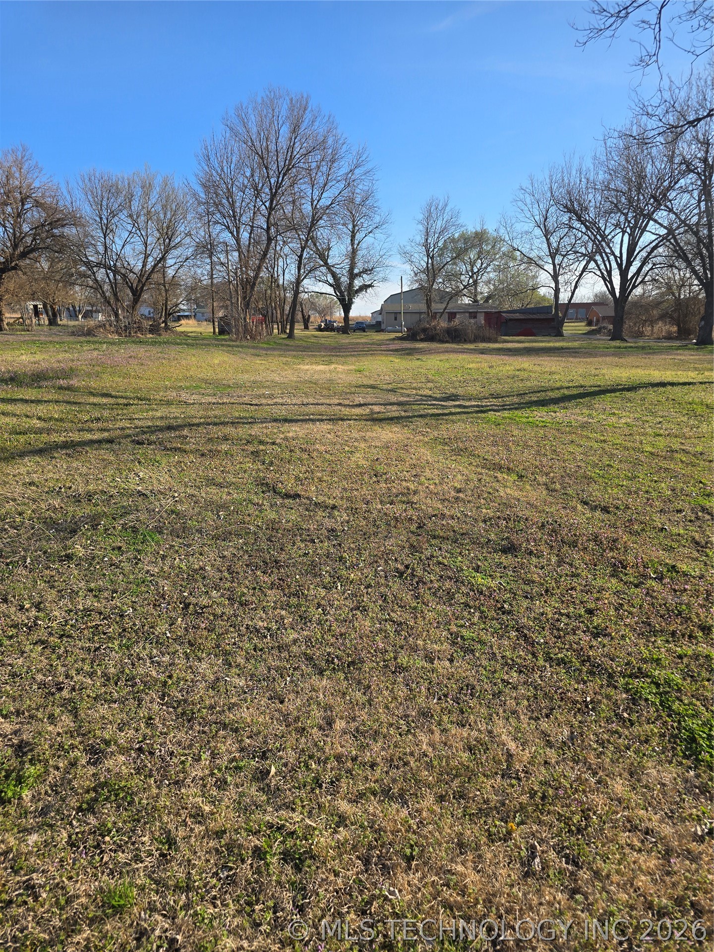 126 Walnut Court NE Pawnee OK 74058