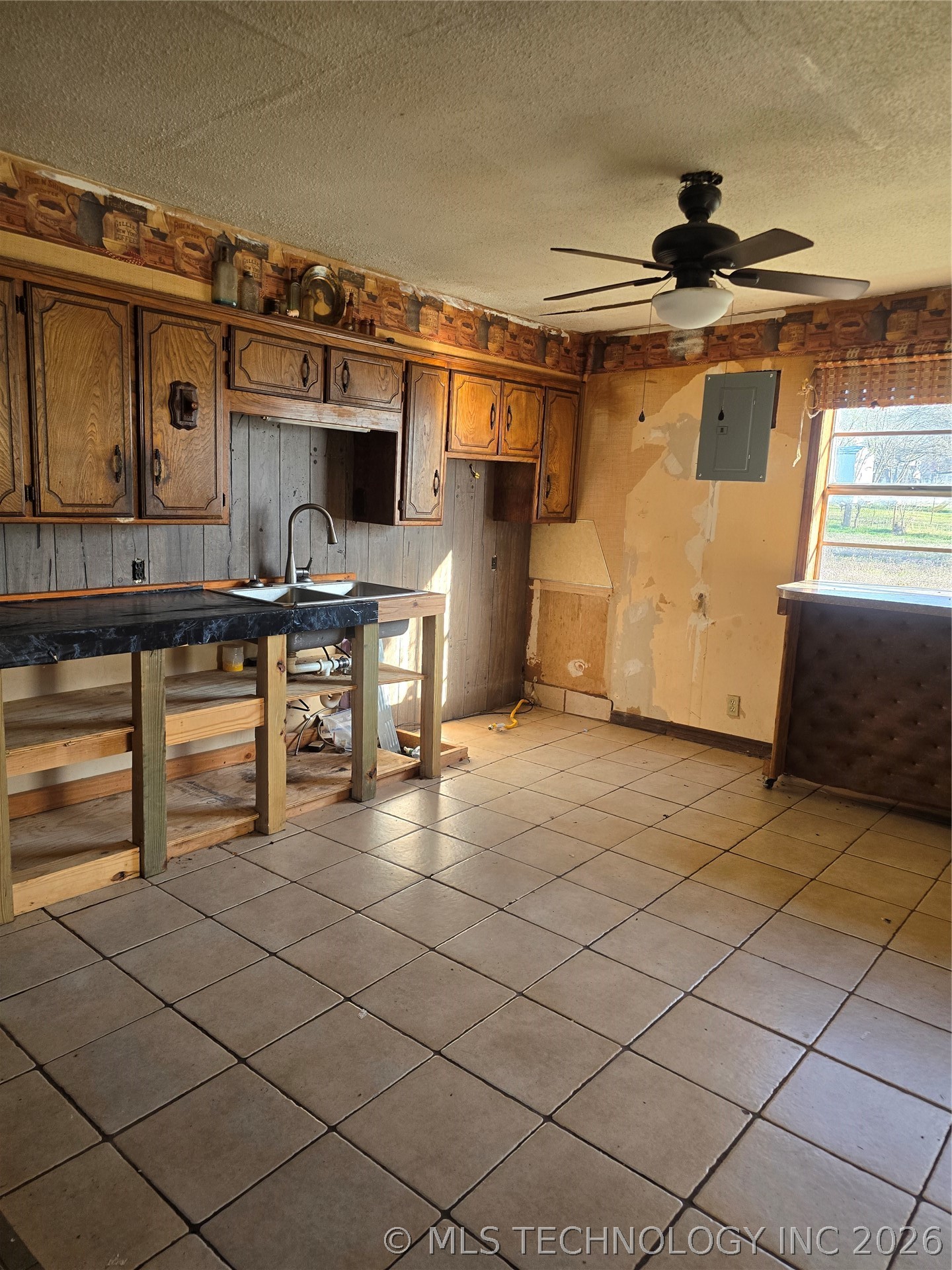 126 Walnut Court NE Pawnee OK 74058