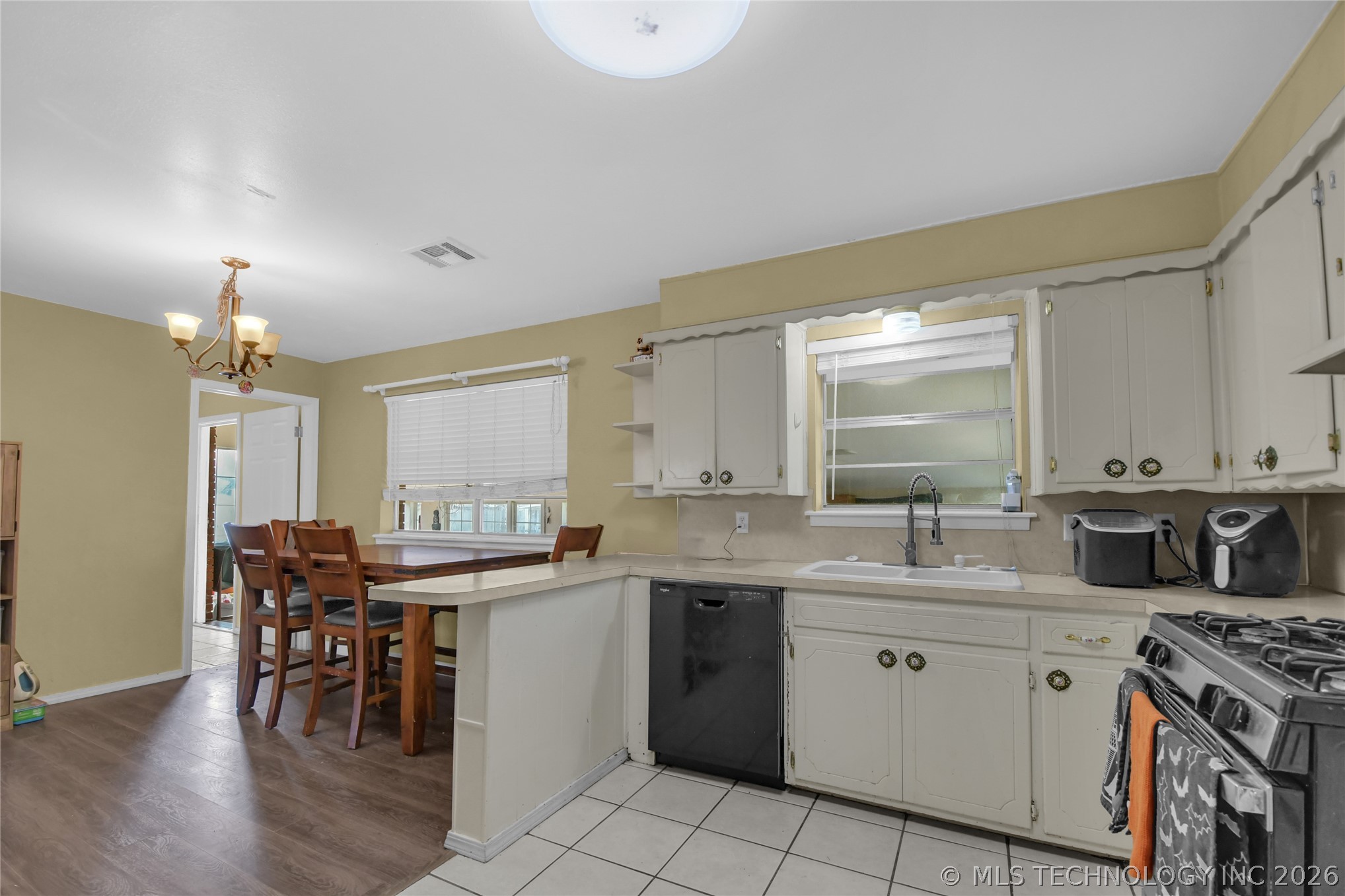 909 P NW Ardmore OK 73401