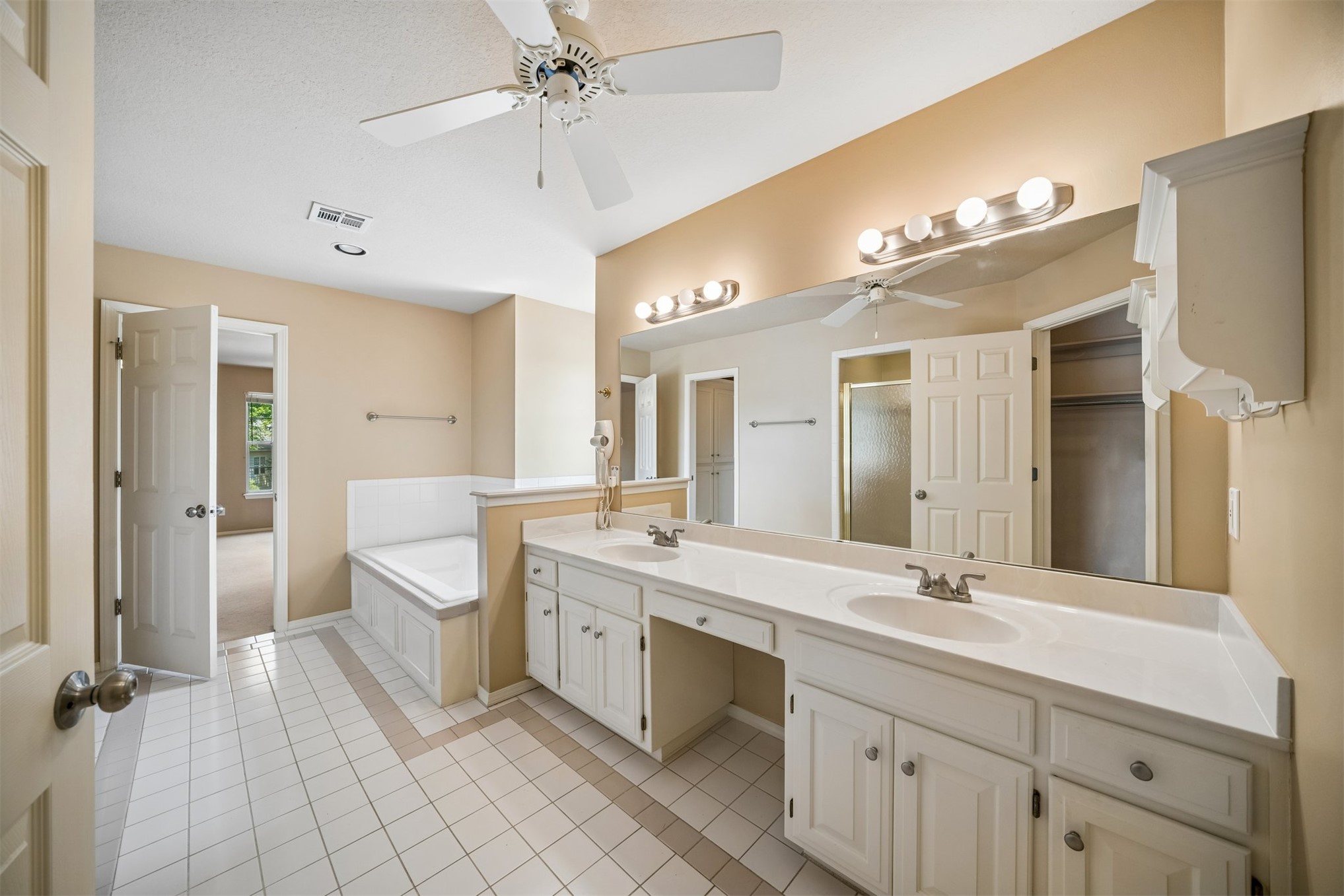 12231 W 18th Avenue E Jenks OK 74037