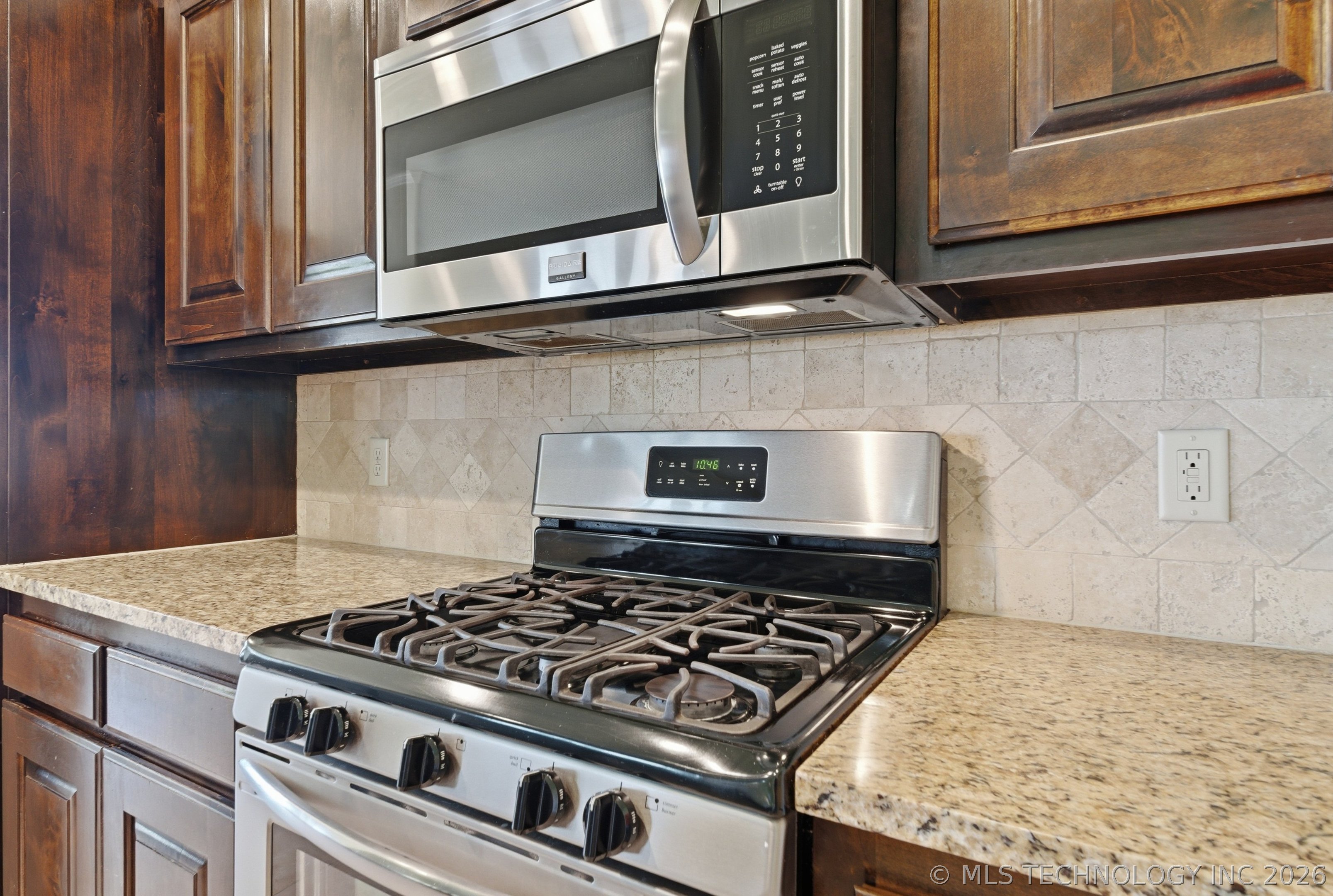 2501 S 16th Court Broken Arrow OK 74012