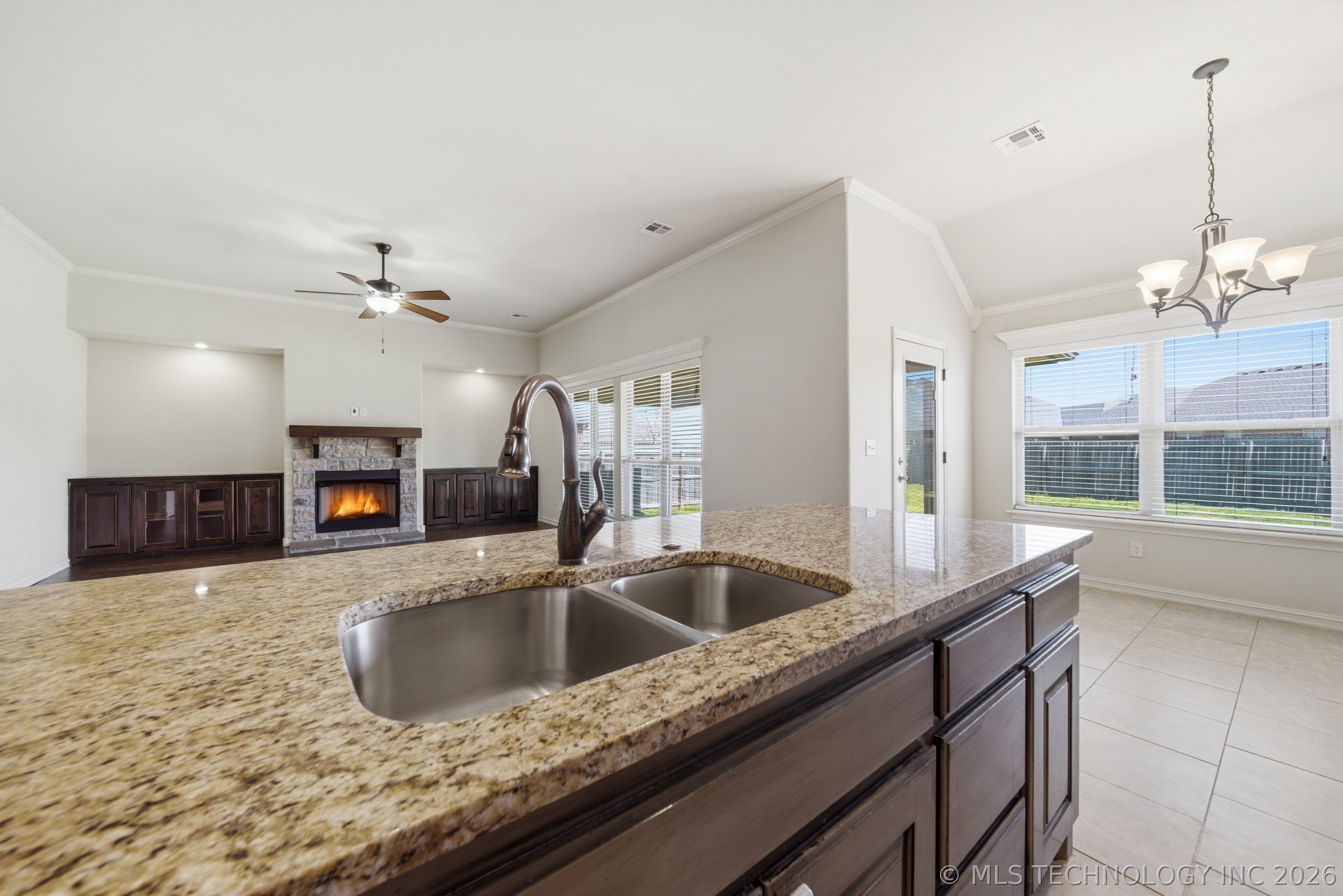 2501 S 16th Court Broken Arrow OK 74012