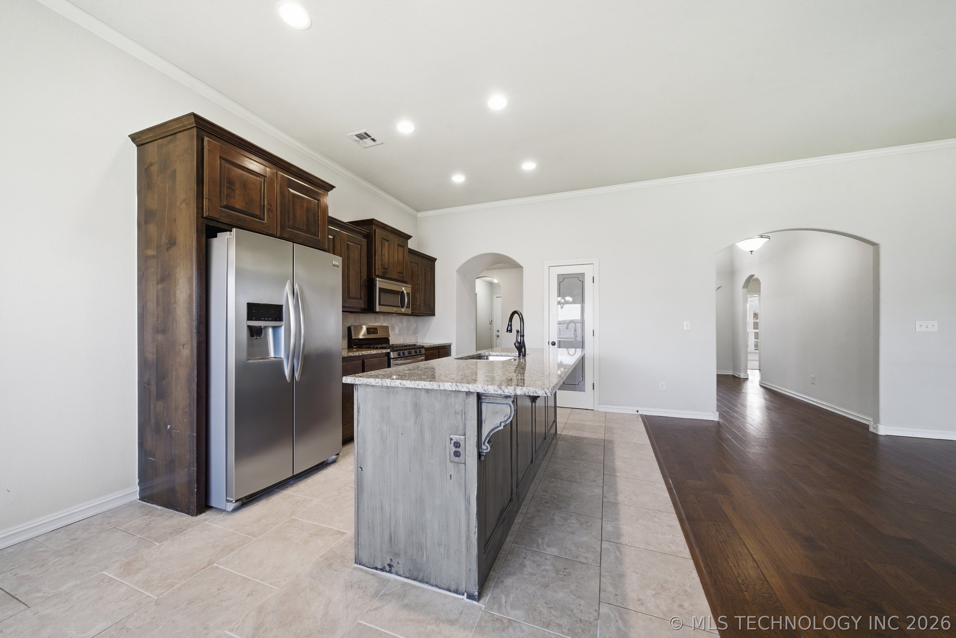 2501 S 16th Court Broken Arrow OK 74012