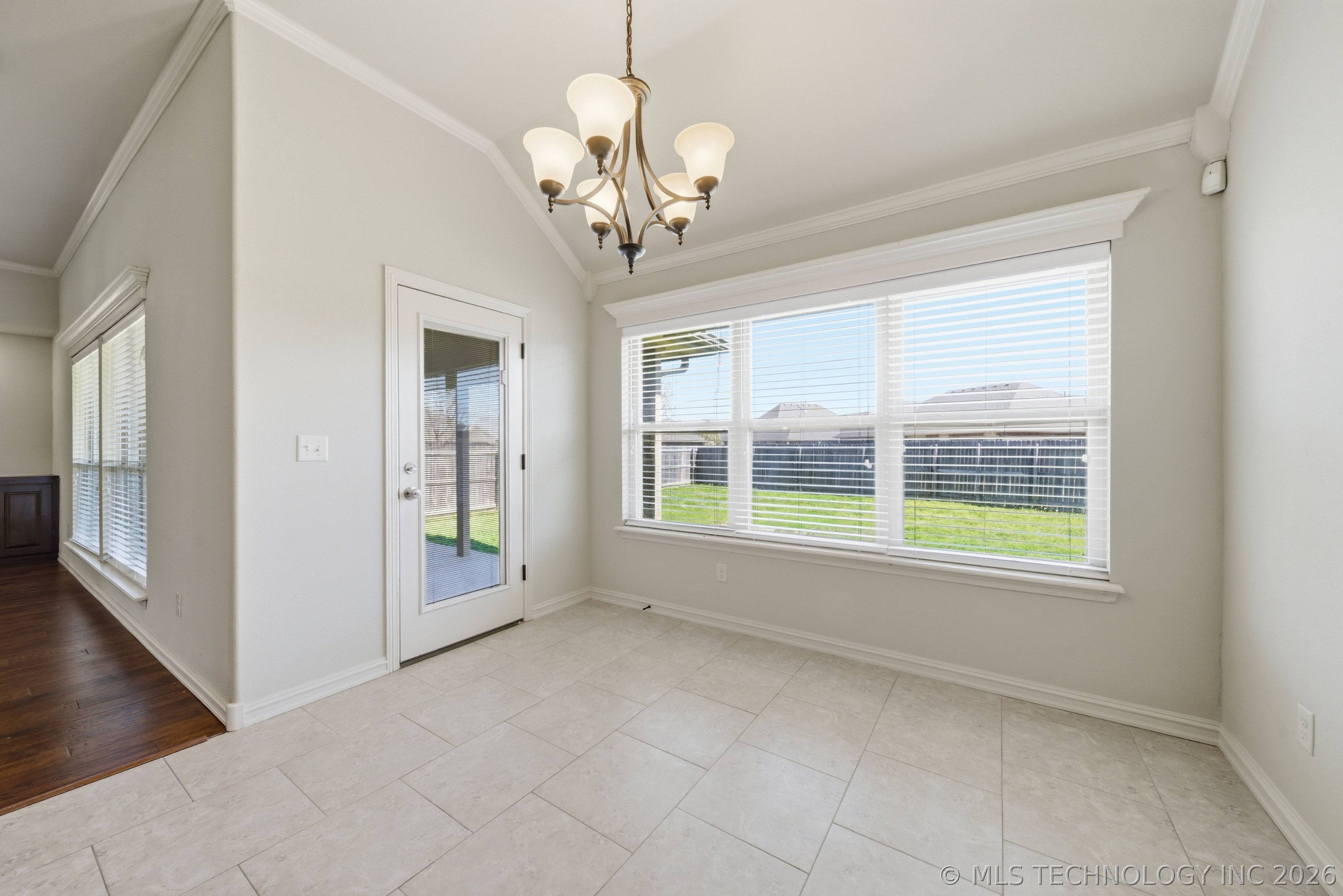 2501 S 16th Court Broken Arrow OK 74012