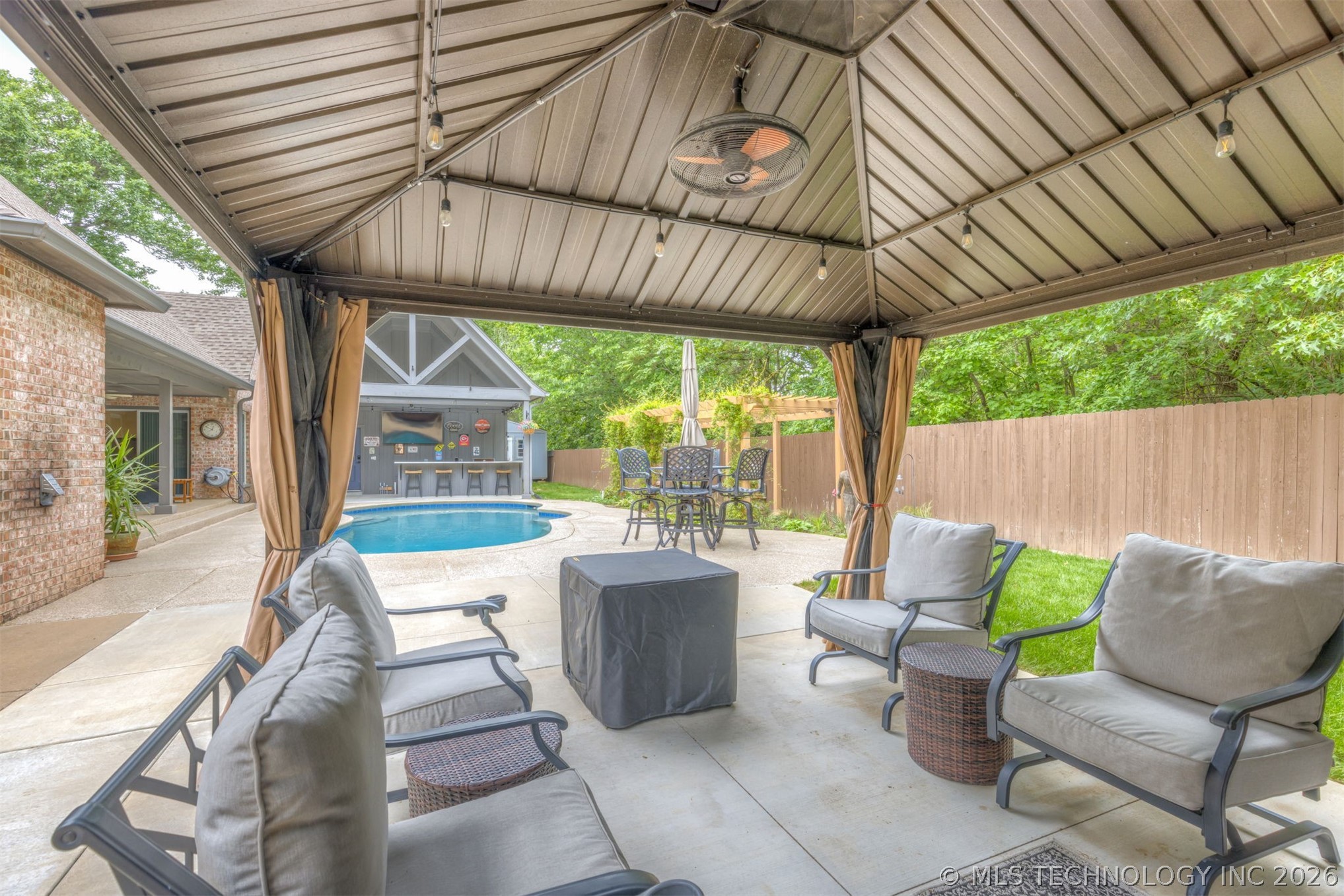 4103 Cedarwood Avenue Sand Springs OK 74063