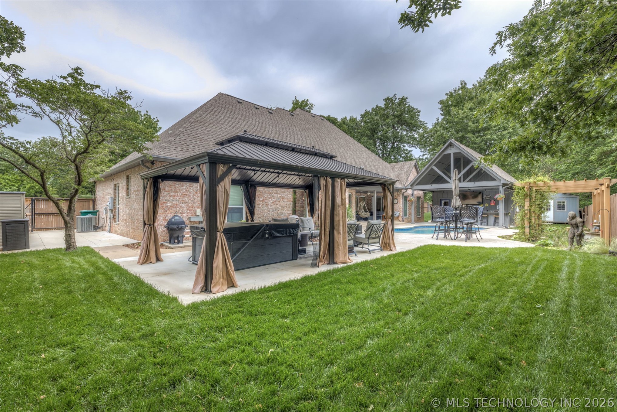 4103 Cedarwood Avenue Sand Springs OK 74063