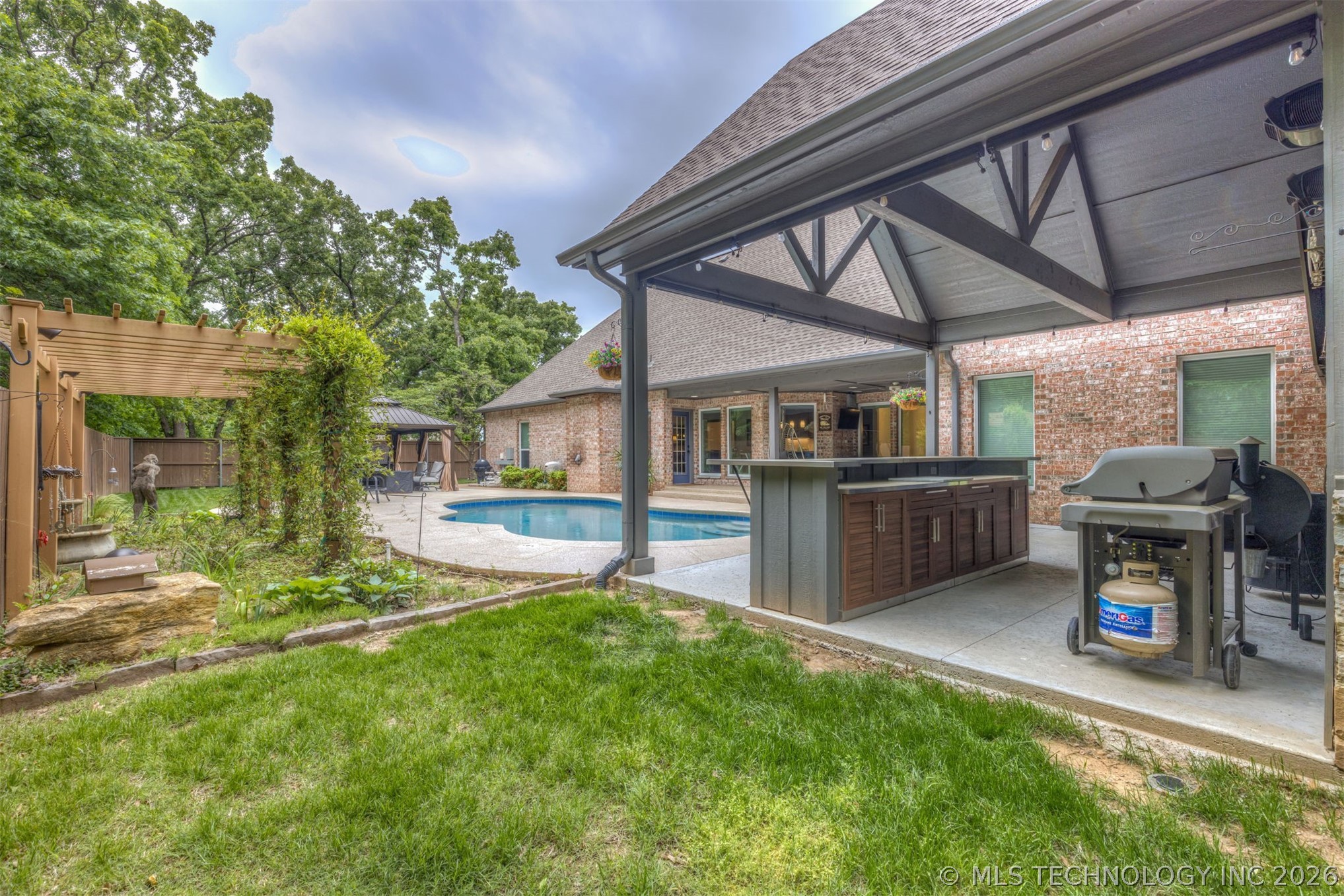 4103 Cedarwood Avenue Sand Springs OK 74063