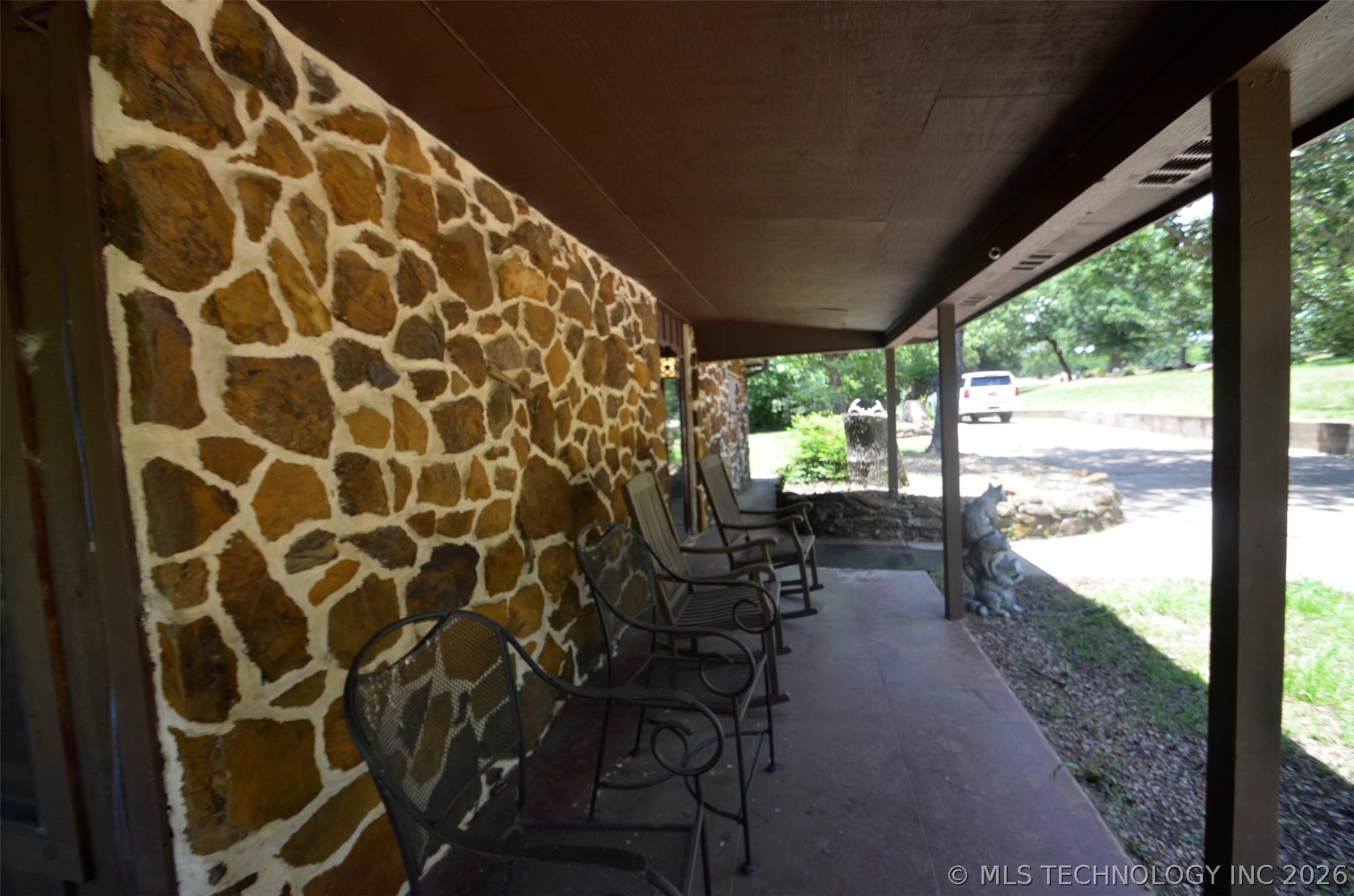 6283 Chickasaw Road Colbert OK 74733