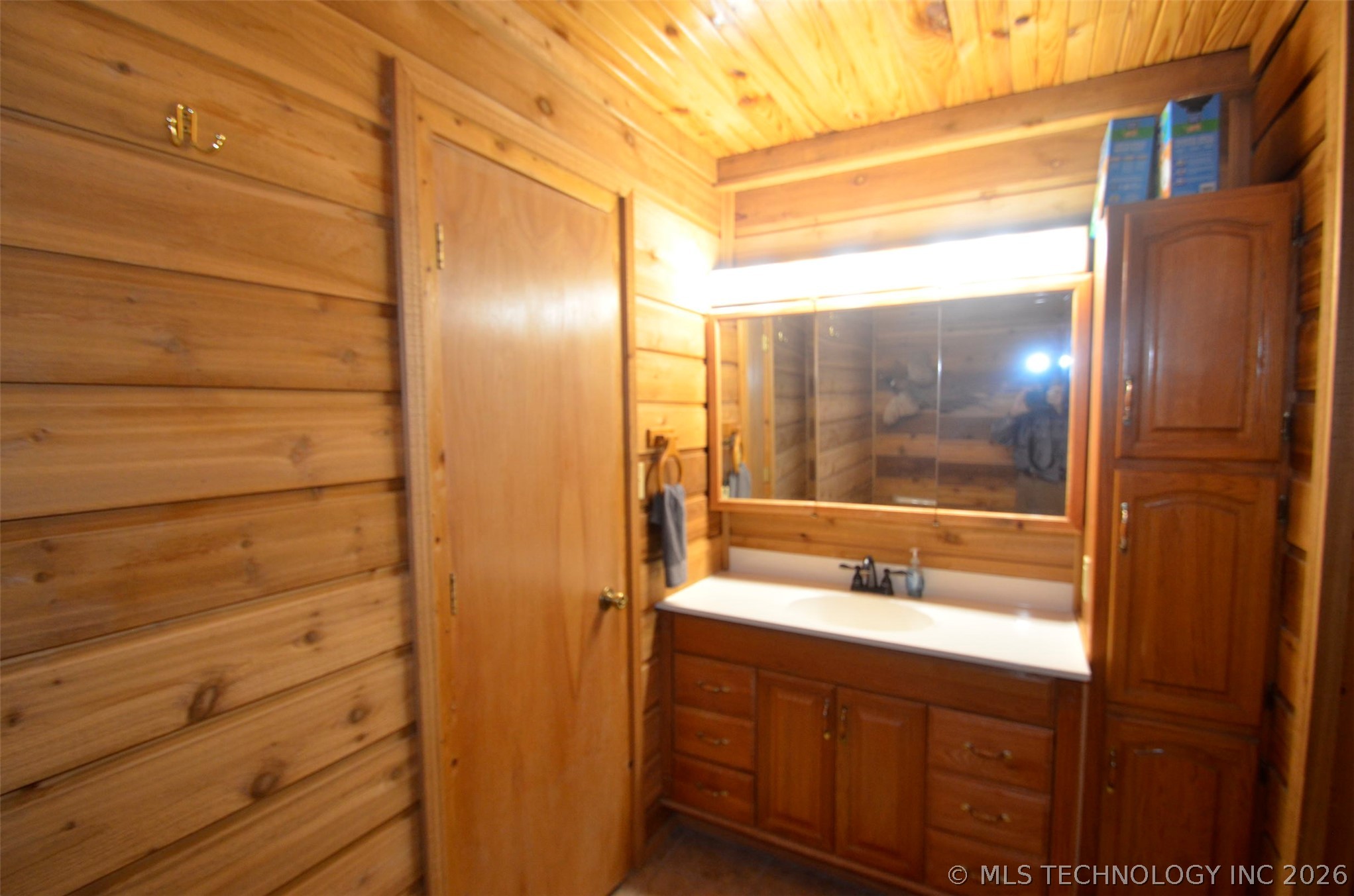 6283 Chickasaw Road Colbert OK 74733