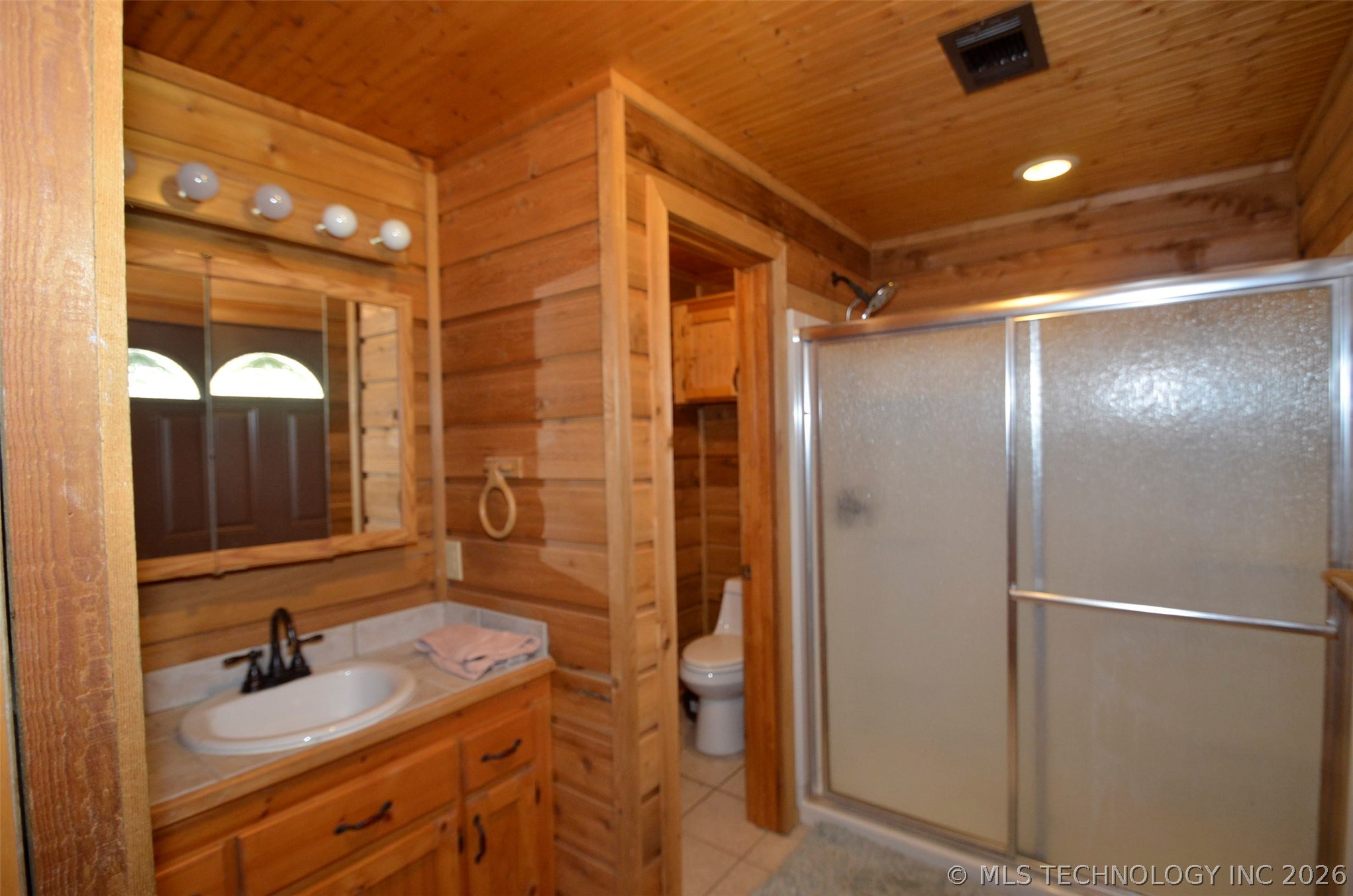 6283 Chickasaw Road Colbert OK 74733