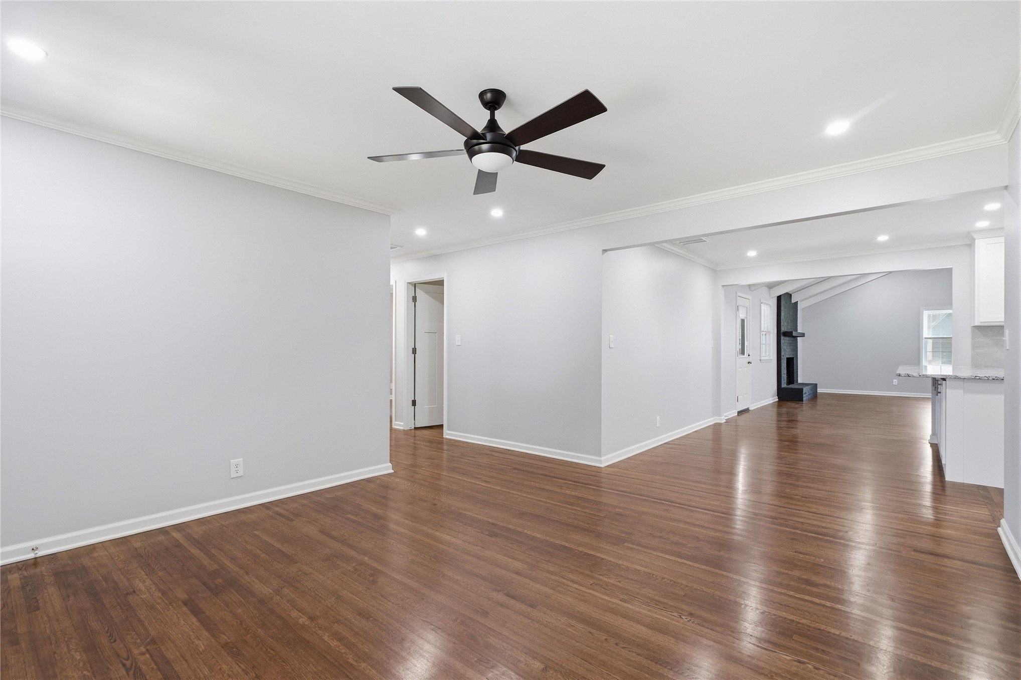 332 E 45th Place Tulsa OK 74105