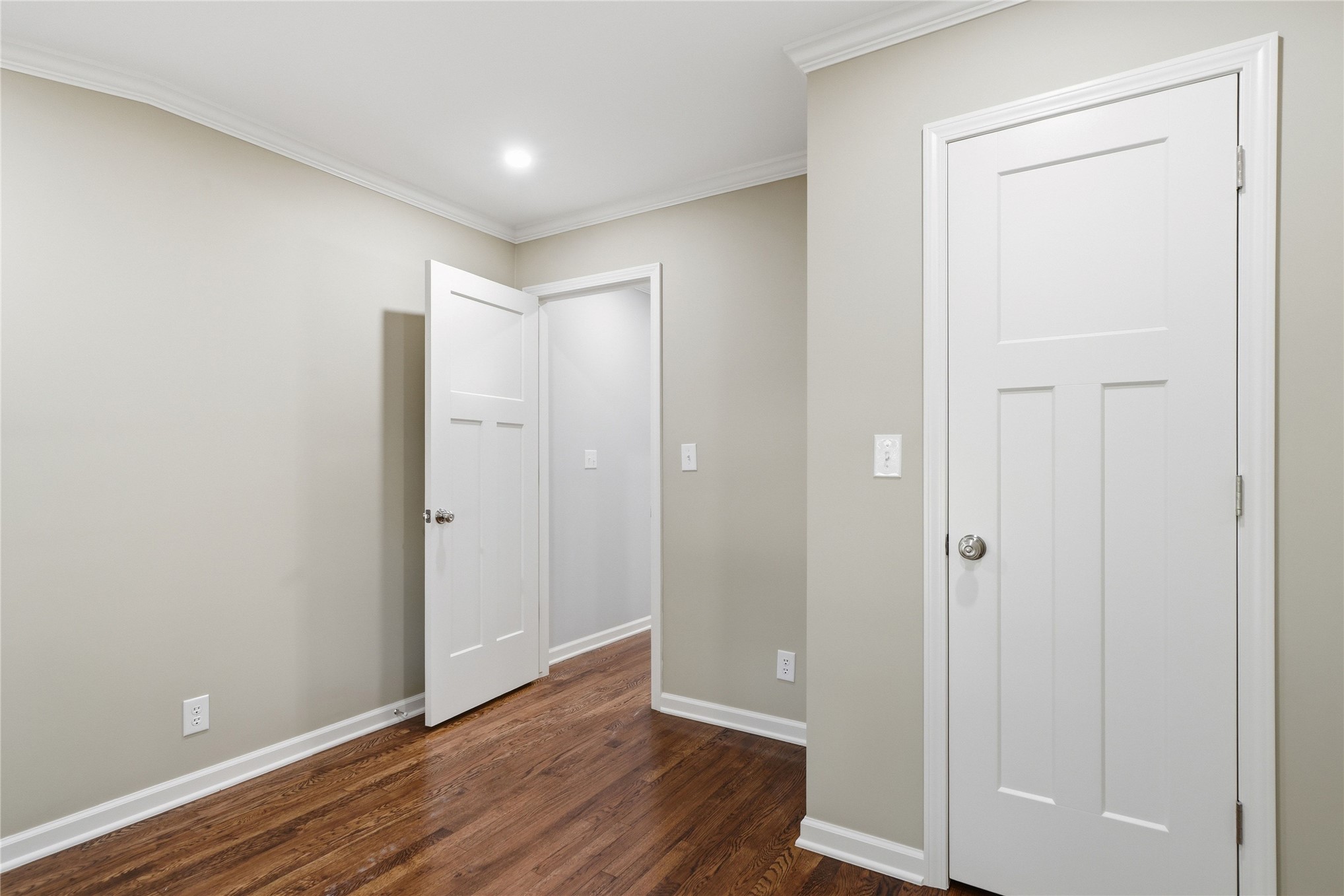 332 E 45th Place Tulsa OK 74105