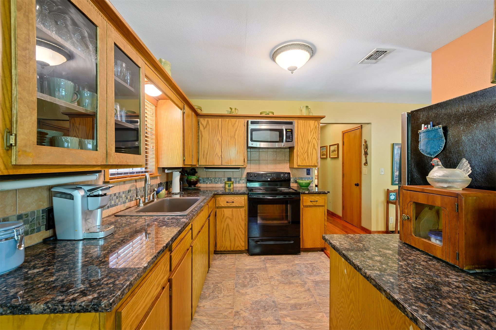 24 Sunfish Creek Trail Smithville OK 74957