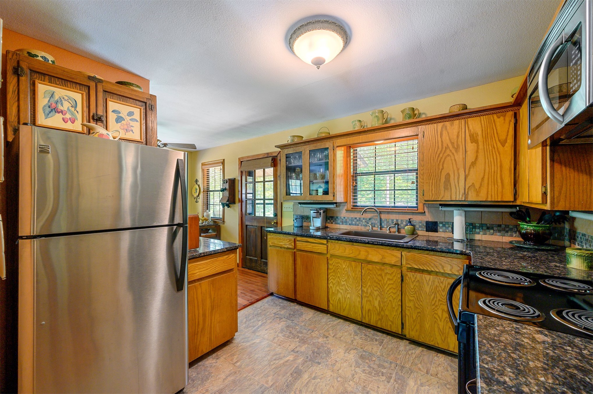 24 Sunfish Creek Trail Smithville OK 74957