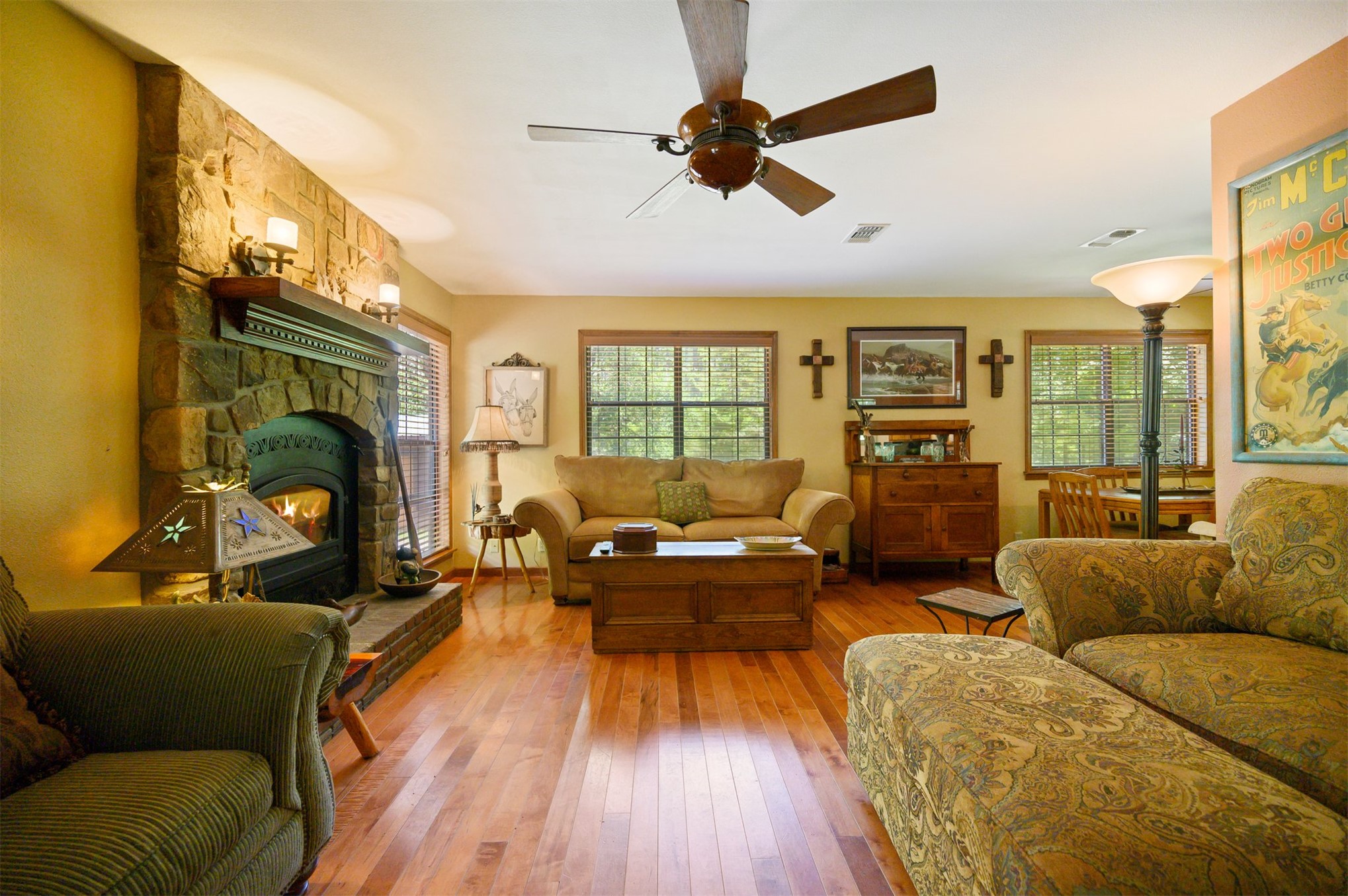 24 Sunfish Creek Trail Smithville OK 74957
