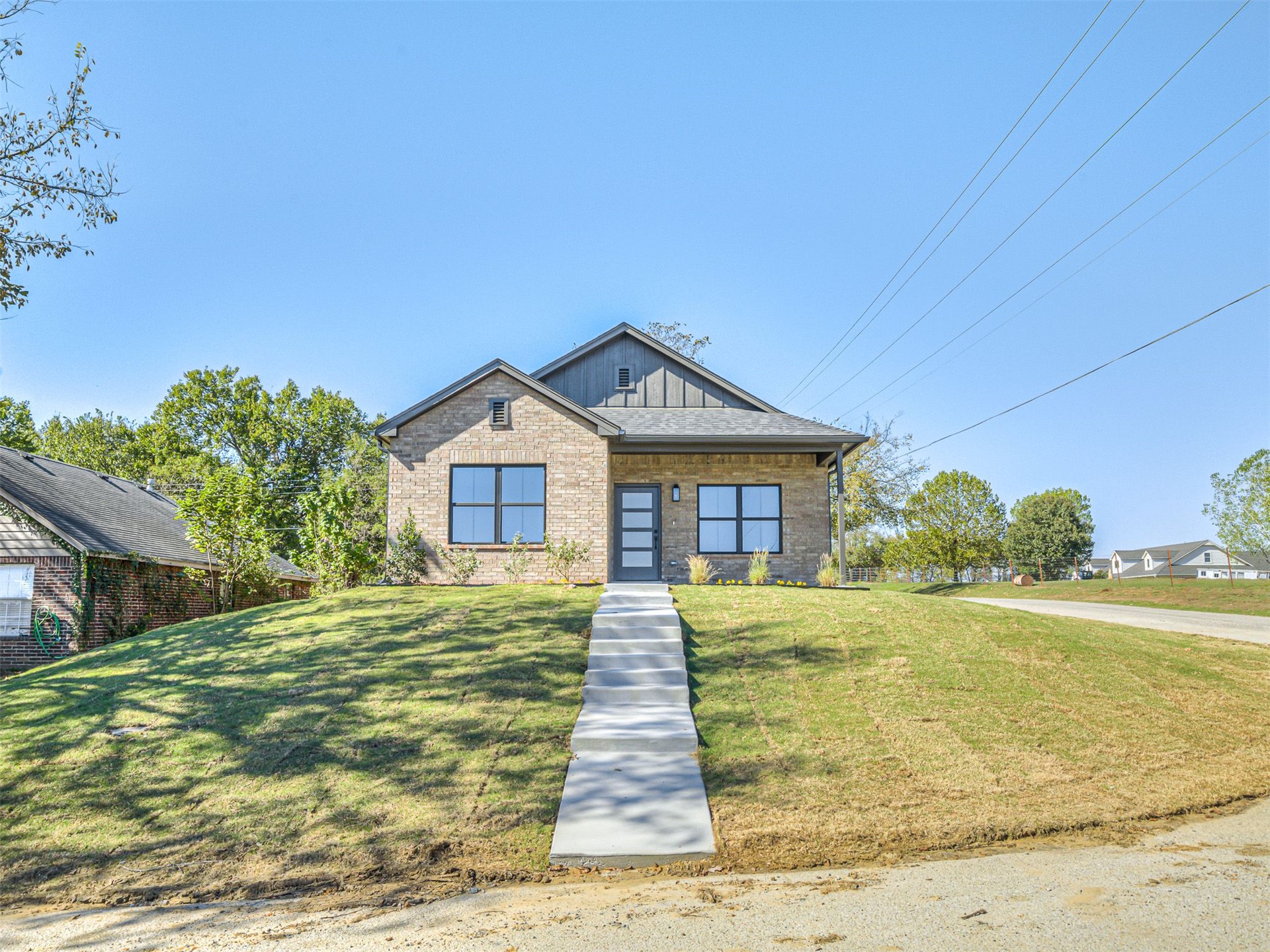 930 N Hodge Street Sapulpa OK 74066