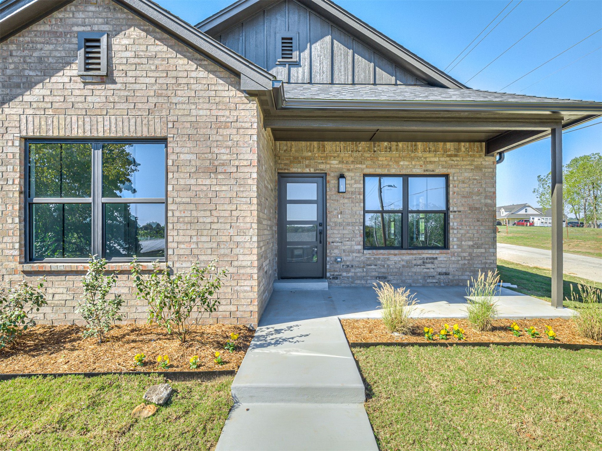 930 N Hodge Street Sapulpa OK 74066