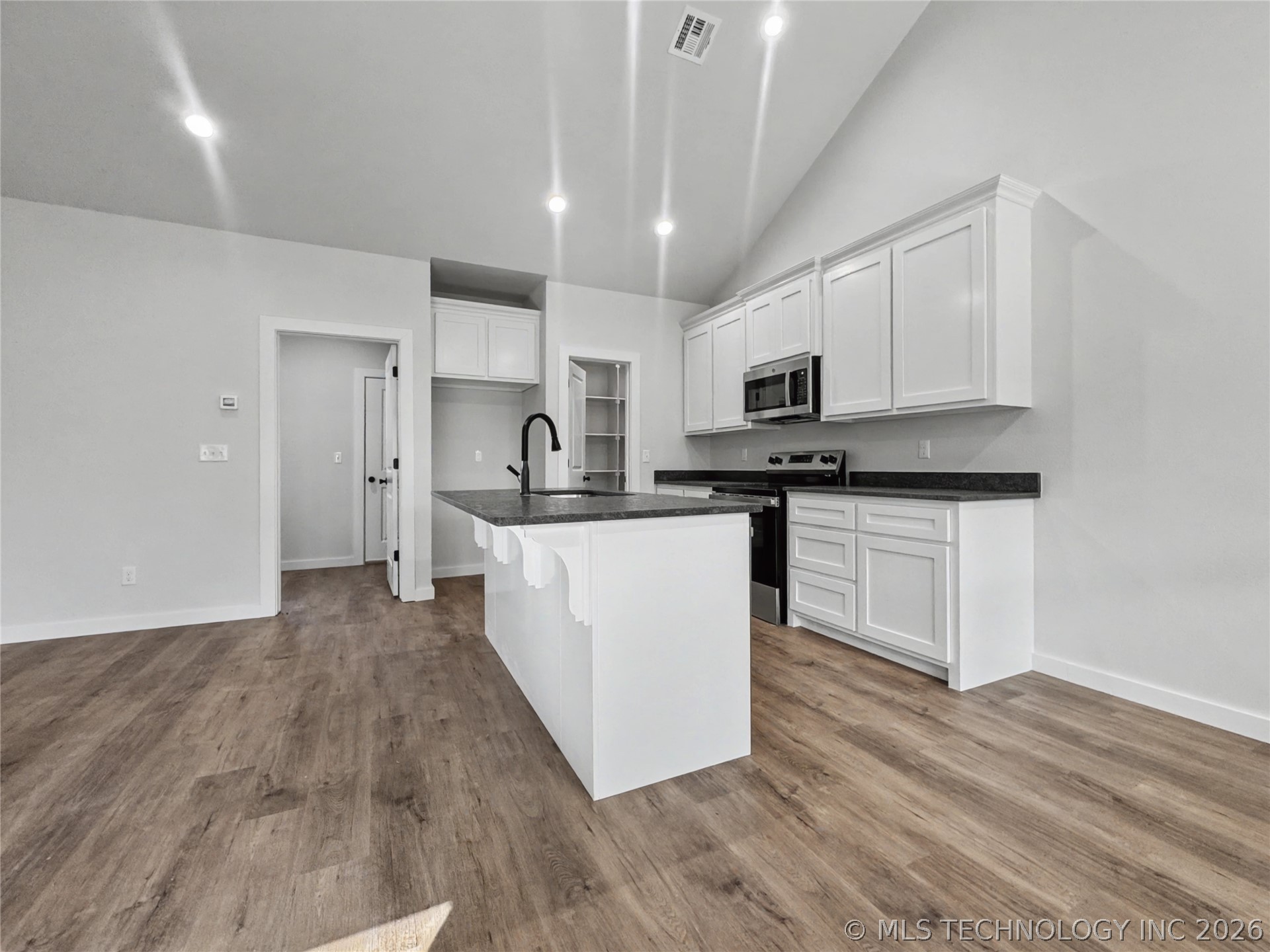890 E Harlan Drive Tahlequah OK 74464
