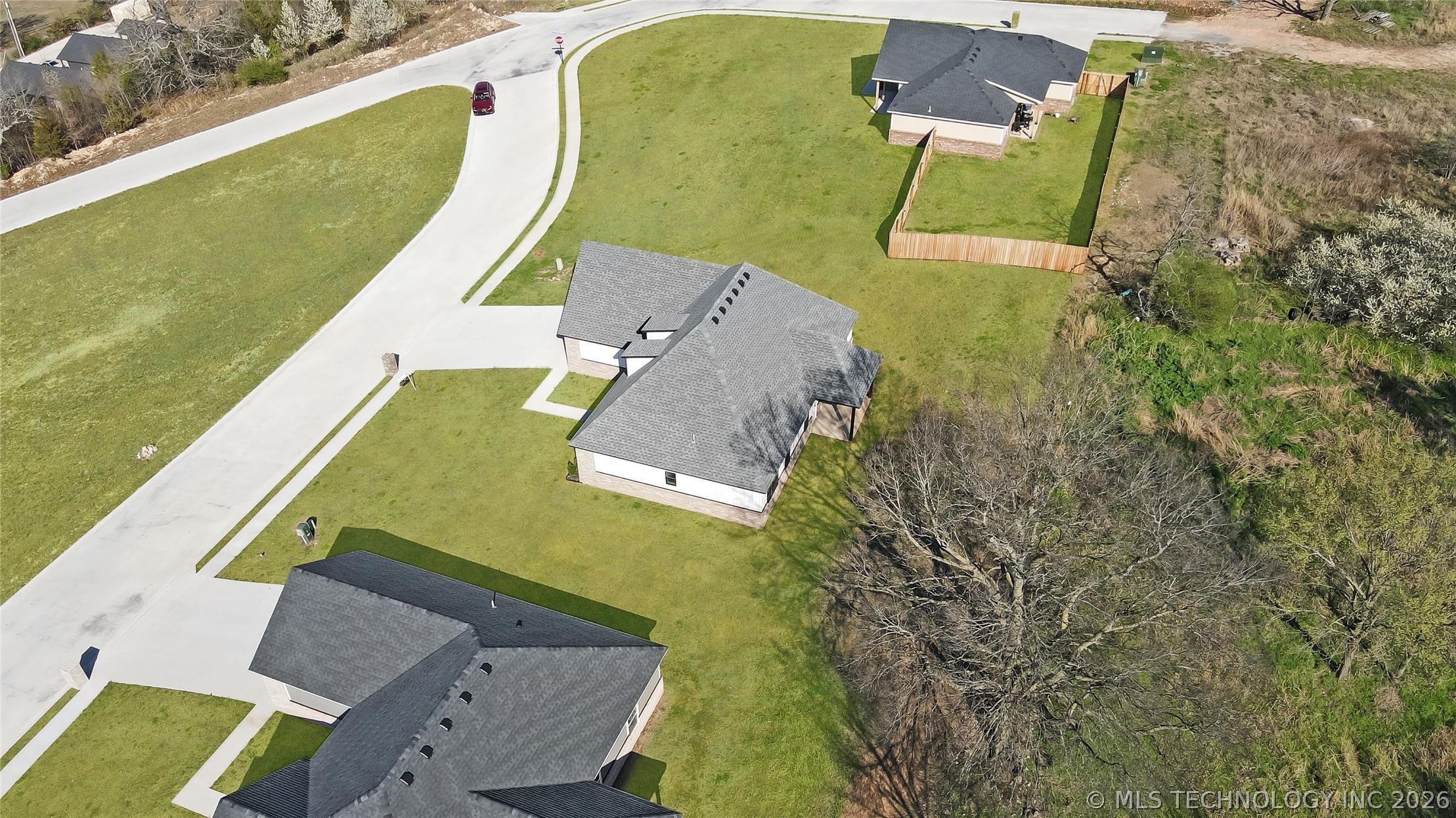 890 E Harlan Drive Tahlequah OK 74464