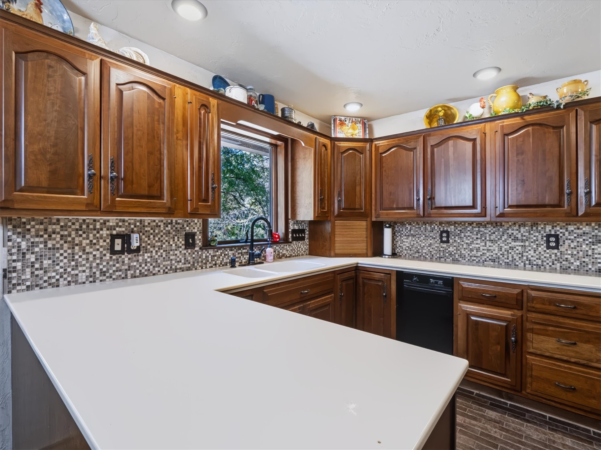 1133 W Chicken Fight Road W Atoka OK 74525