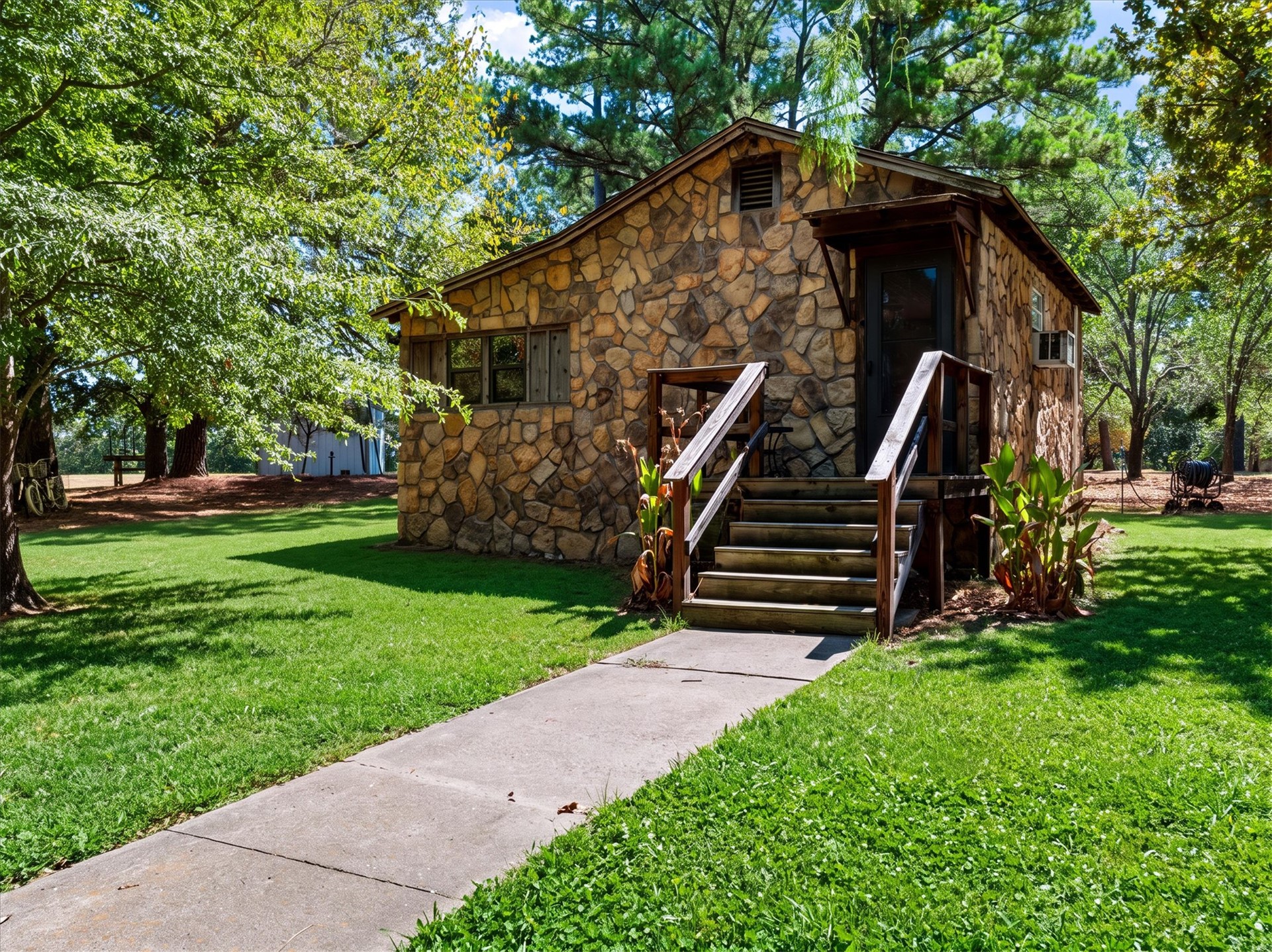 1133 W Chicken Fight Road W Atoka OK 74525