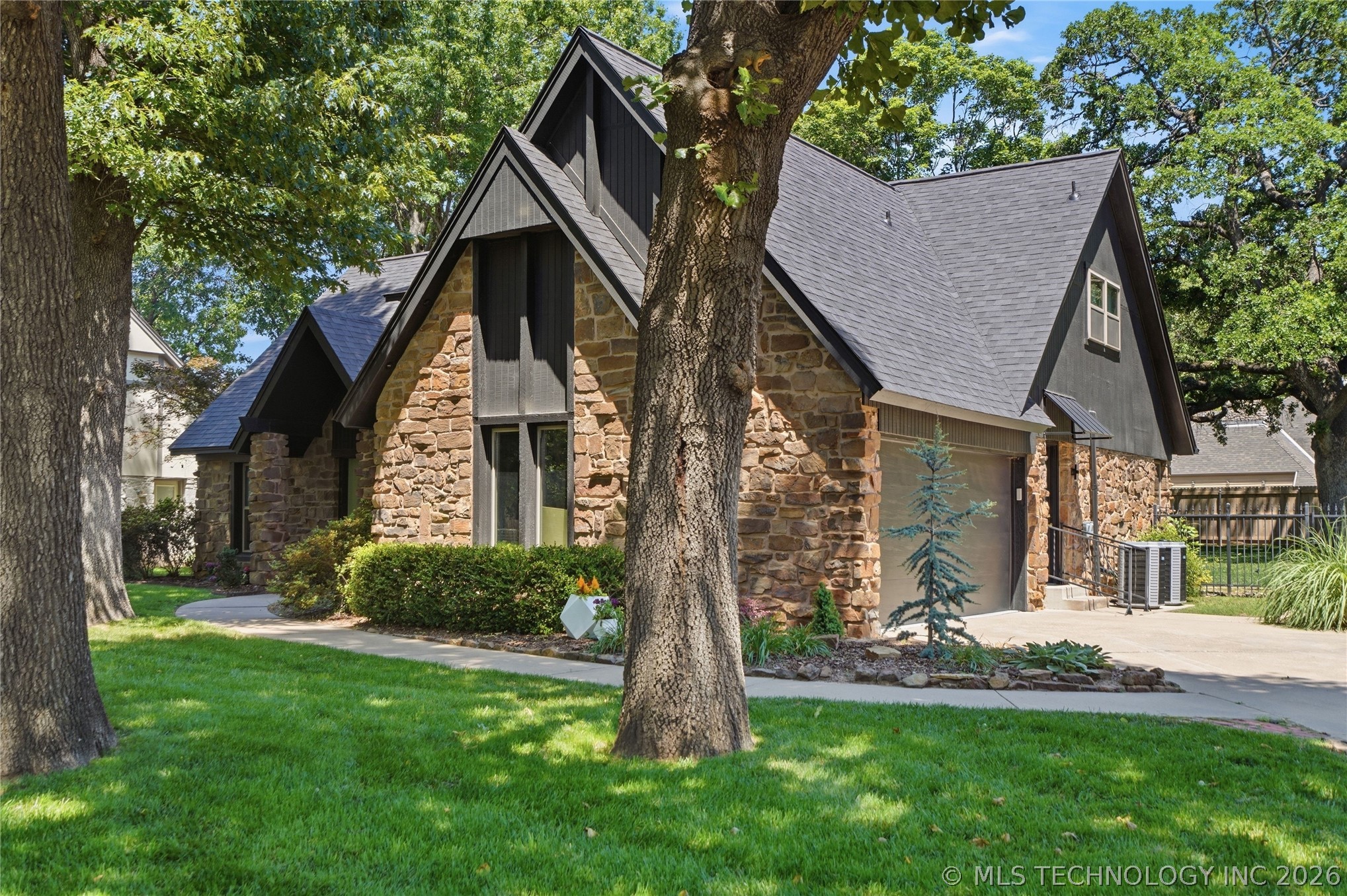 10319 S Sandusky Avenue Tulsa OK 74137