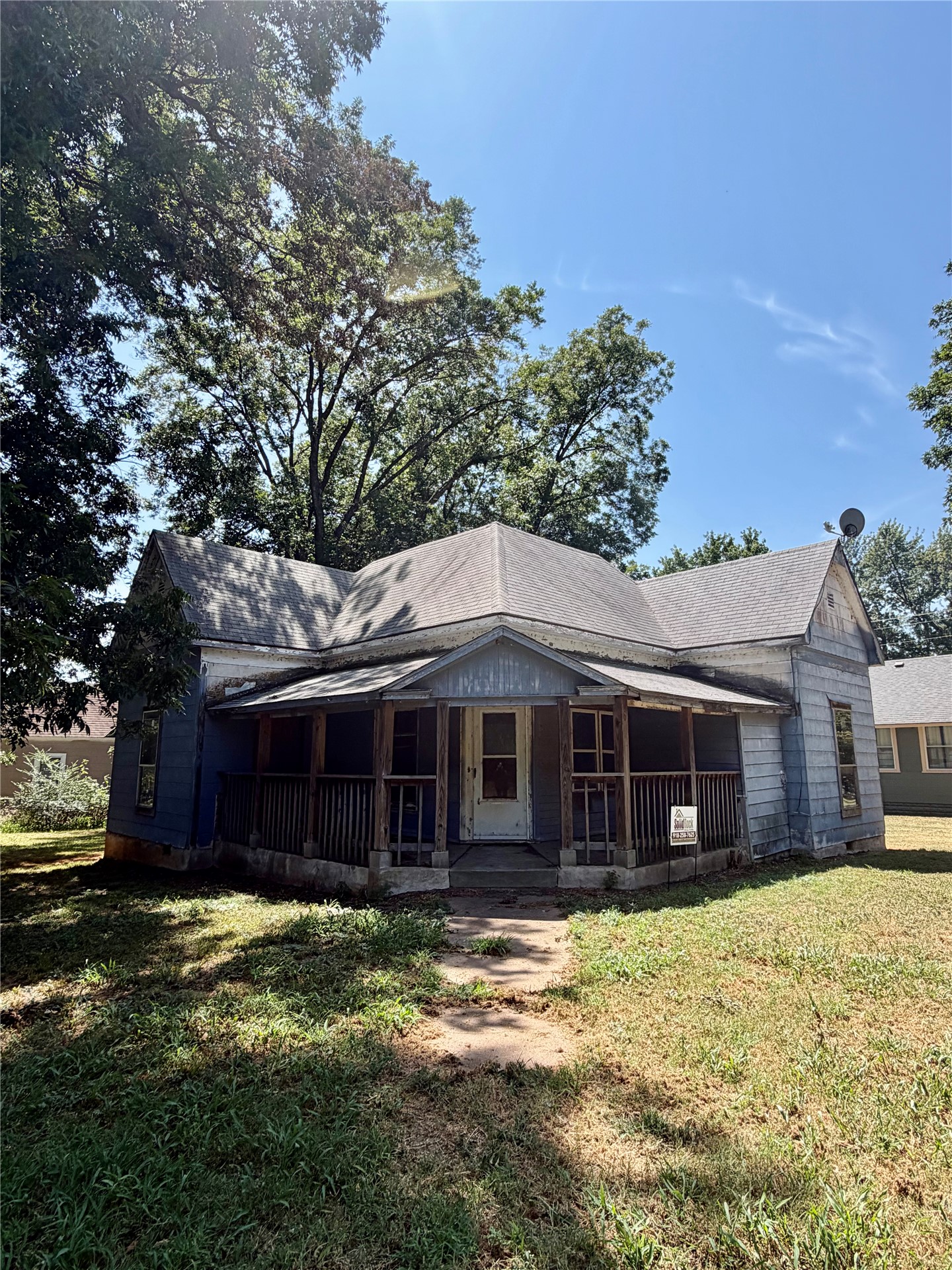 300 S Rosehill Avenue Cleveland OK 74020