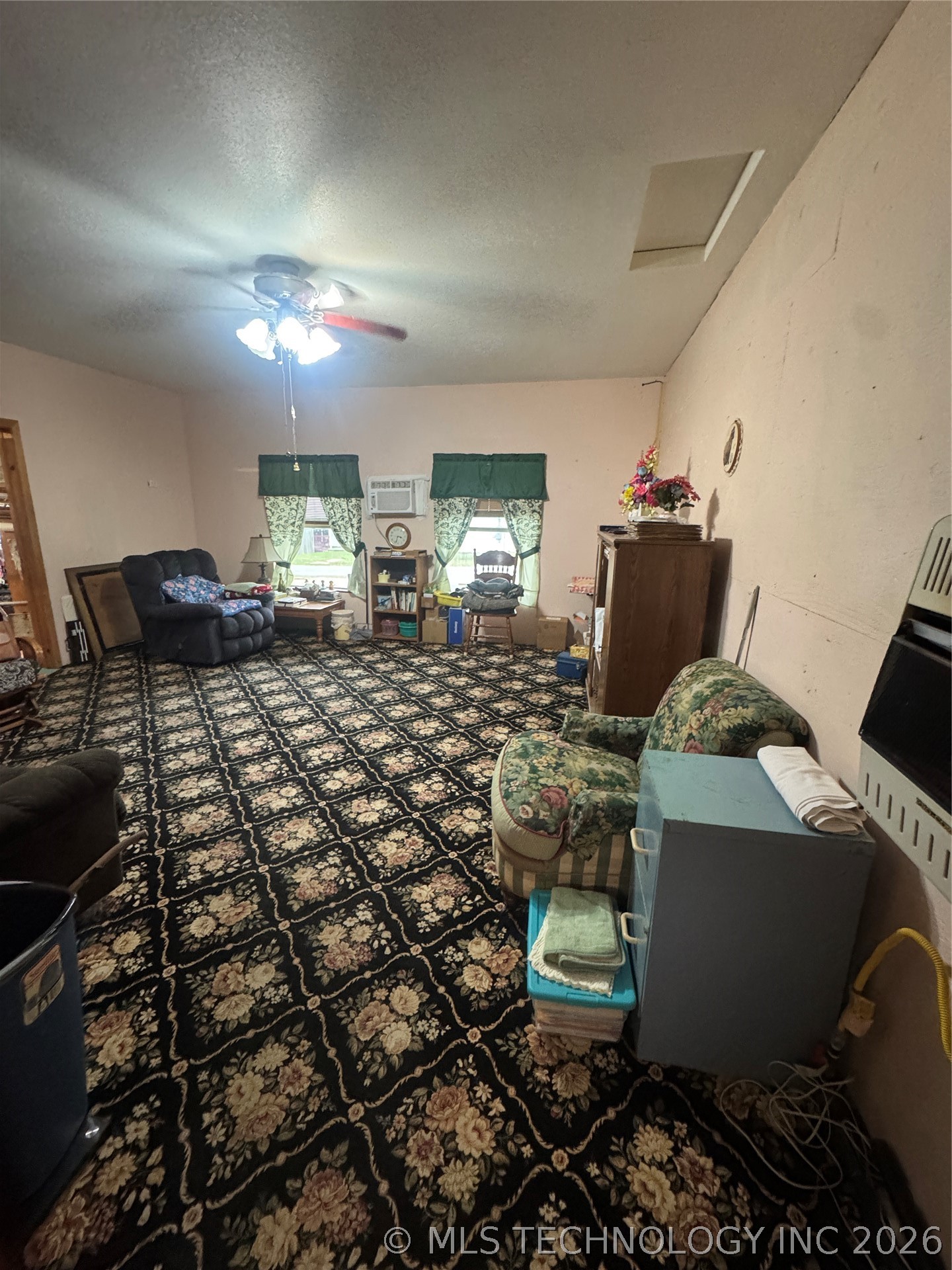 101 N 3rd Street Hartshorne OK 74547