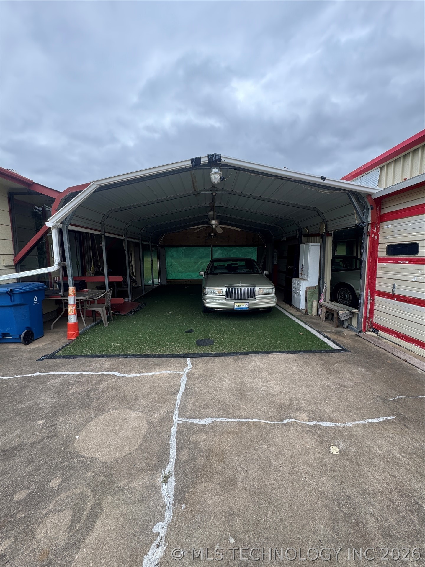 101 N 3rd Street Hartshorne OK 74547