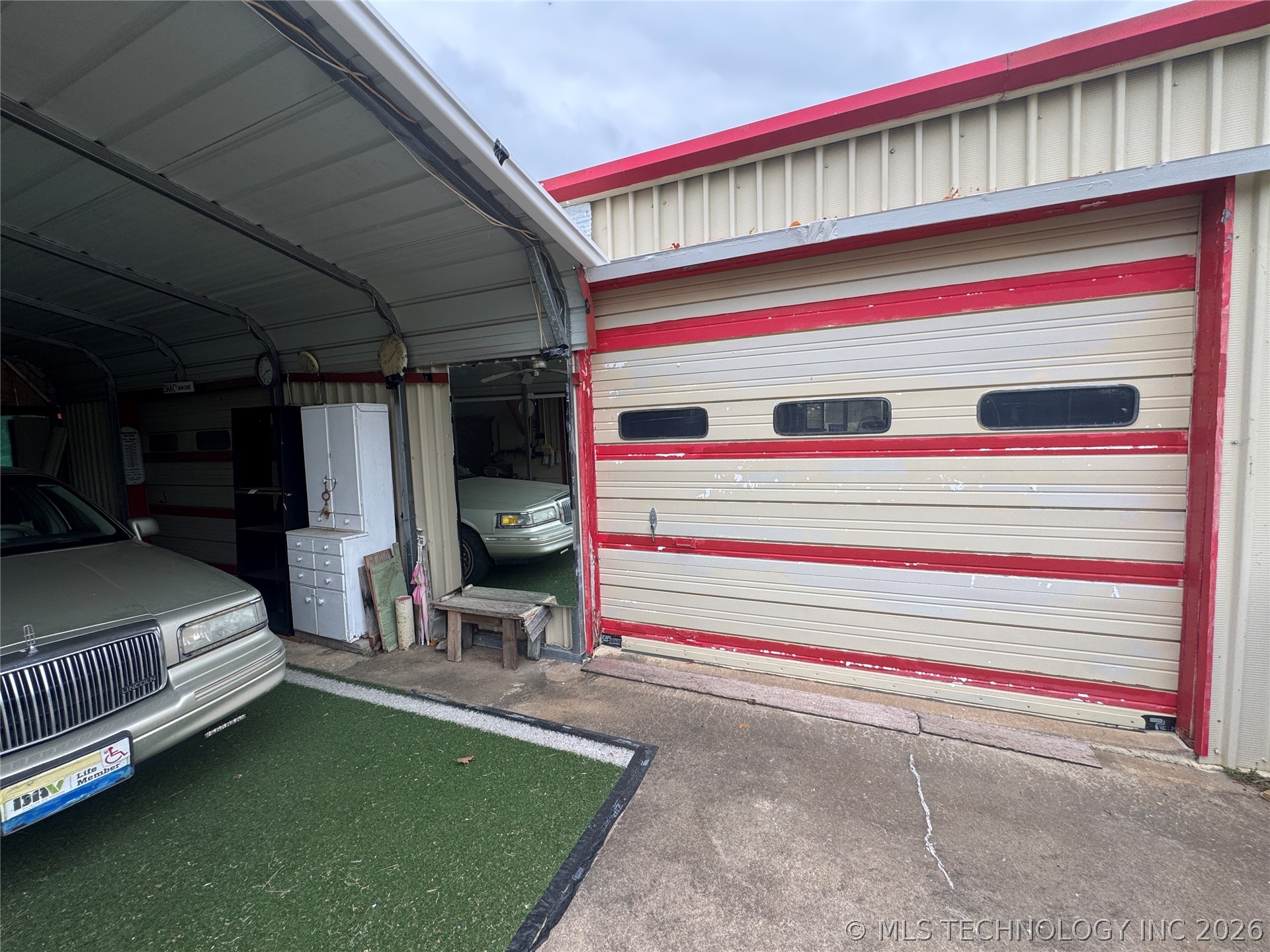 101 N 3rd Street Hartshorne OK 74547