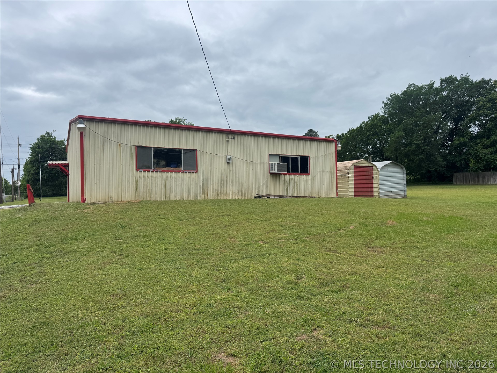 101 N 3rd Street Hartshorne OK 74547