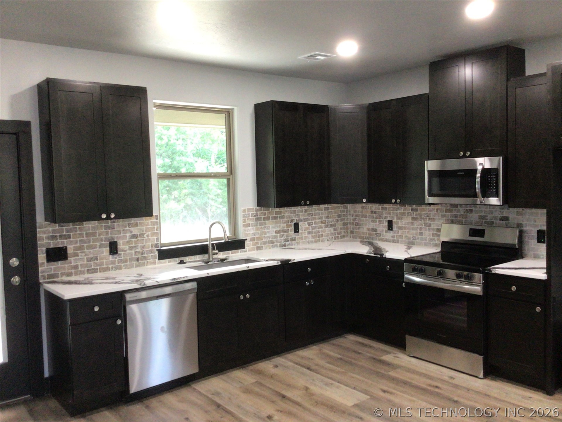 106 S Elliott Street Pryor OK 74361
