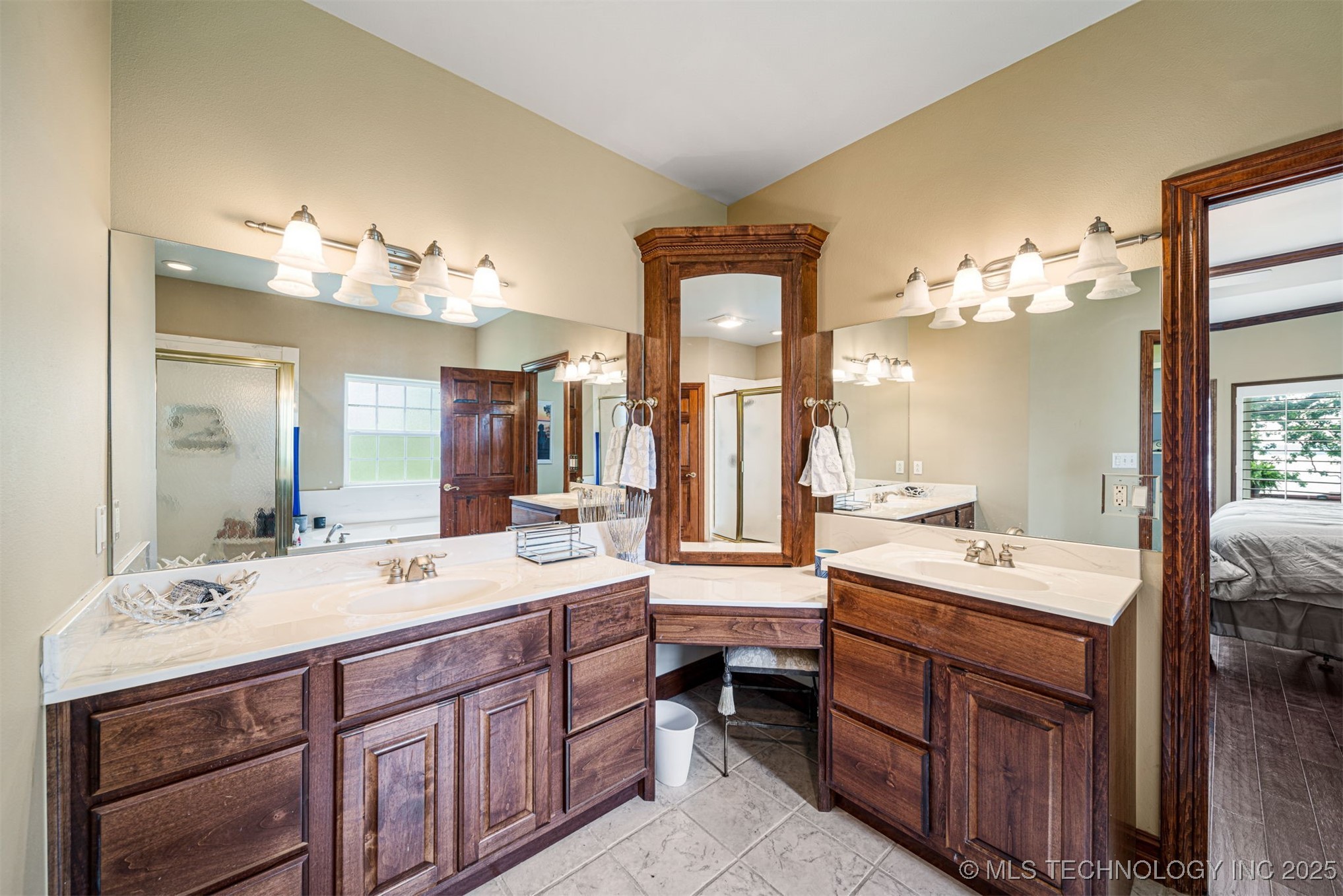 59386 E 288 Court Grove OK 74344