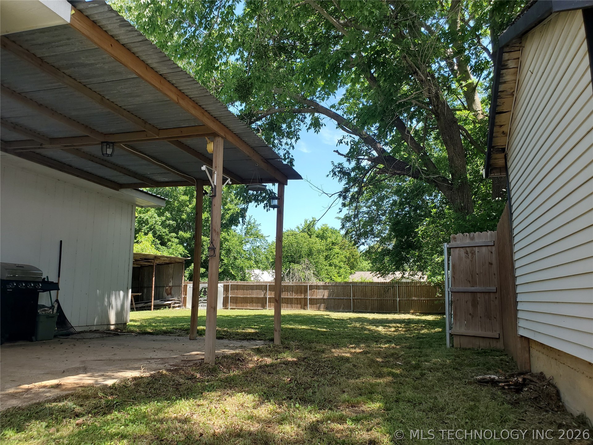 204 Curtis Calera OK 74730